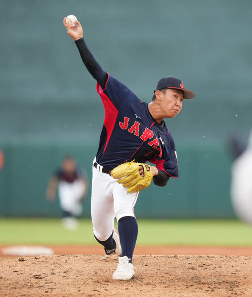 日本対米国　2回、日本2番手の山田（撮影・菅敏）