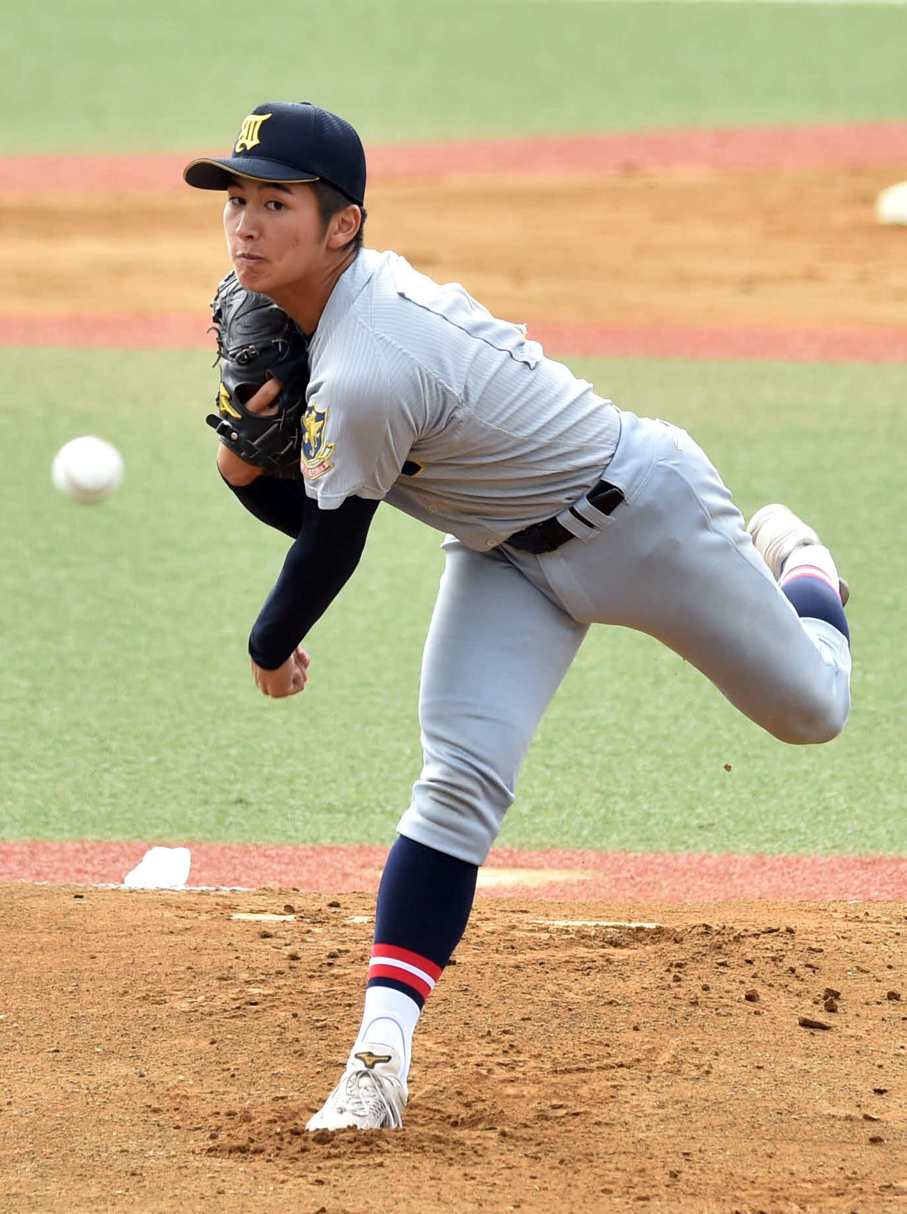 石巻工対仙台育英　3回無失点で好投した仙台育英・仁田（撮影・相沢孔志）