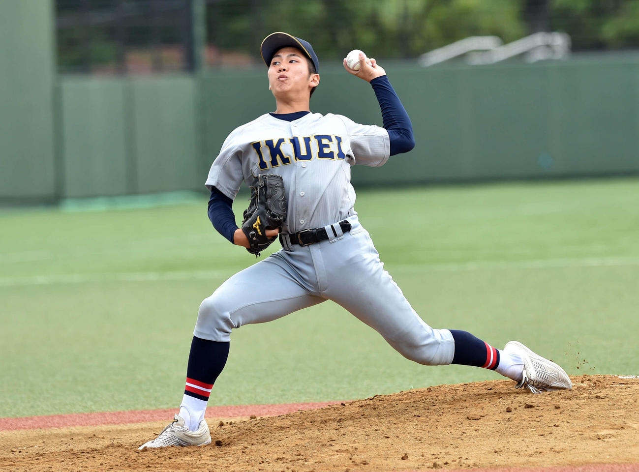 石巻工対仙台育英　3回無失点で好投した仙台育英・仁田（撮影・相沢孔志）