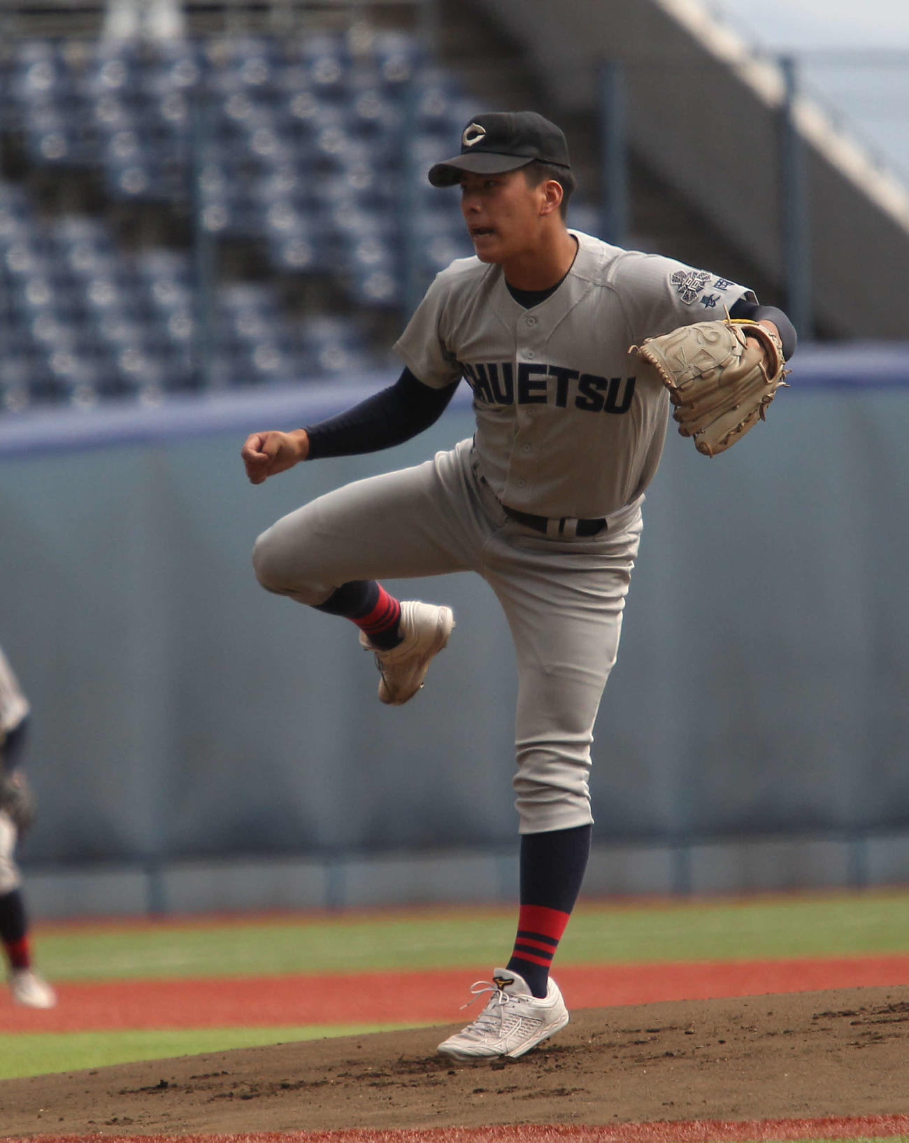 新発田中央戦で3回途中まで“完全”投球した中越・野本