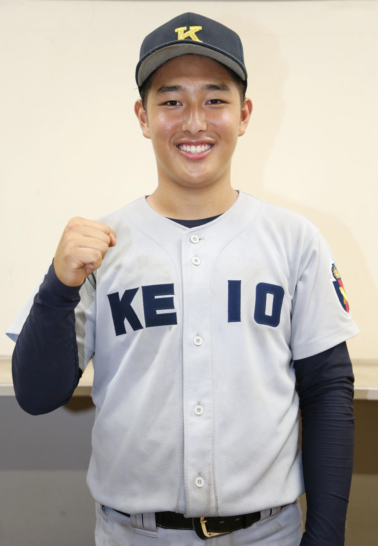 慶応対日大藤沢　2安打の活躍で勝利に貢献した慶応・清原（撮影・宮地輝）
