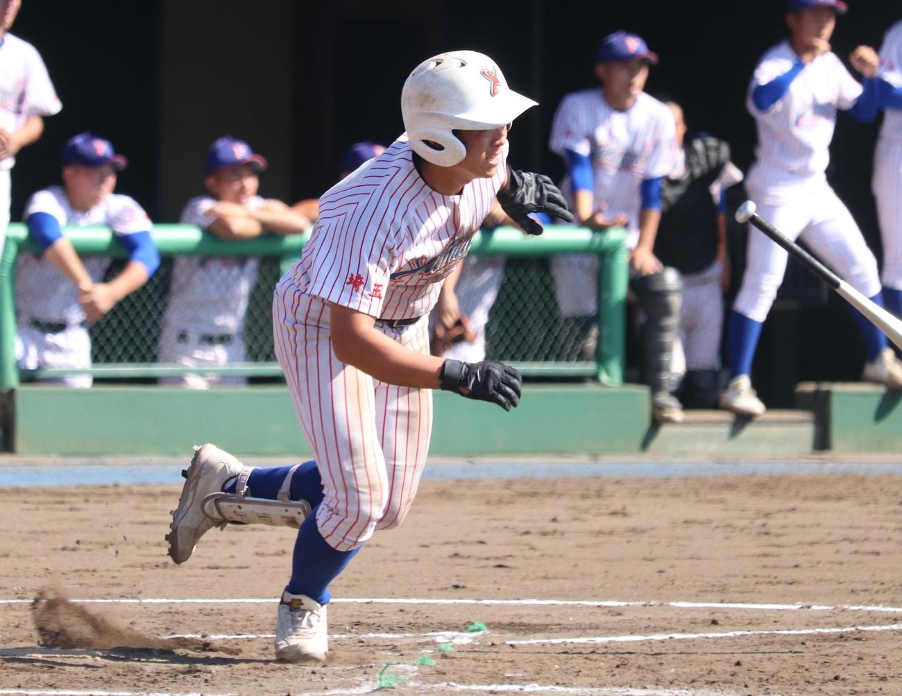 山村学園対東農大三　3回表山村学園2死三塁、先制の中前適時打を放つ3番の加藤（撮影・阿部泰斉）