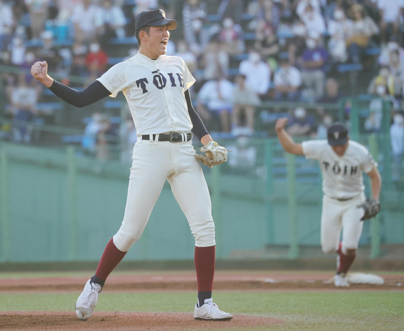 仙台育英対大阪桐蔭　完投（撮影・野上伸悟）