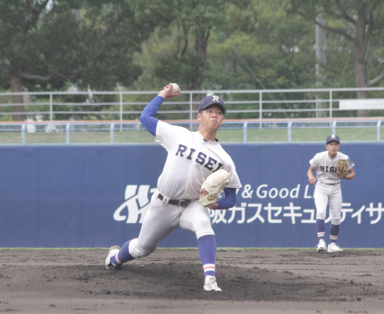 履正社対箕面学園　履正社・今仲巧投手が先発して好投した（撮影・酒井俊作）
