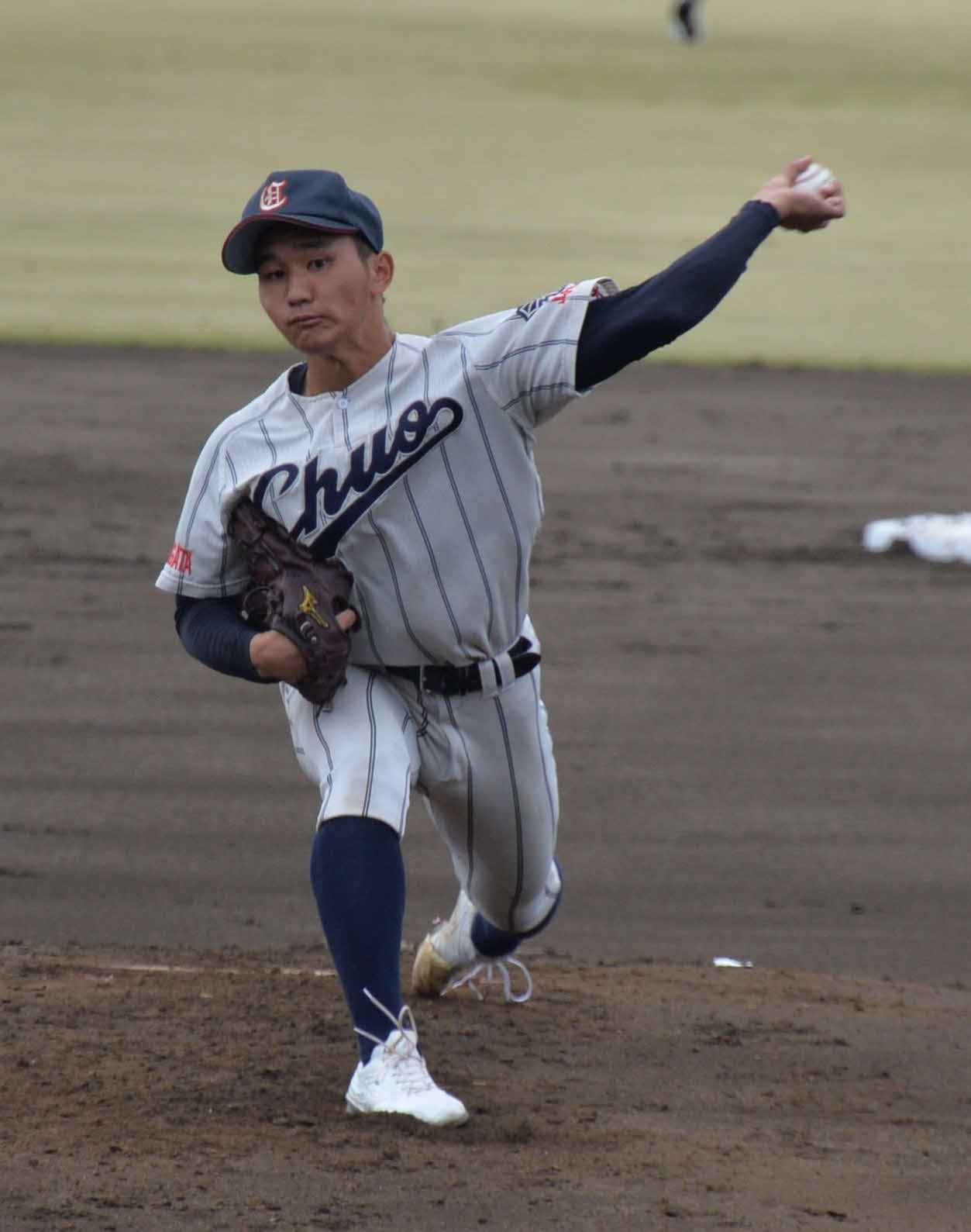 力投むなしく敗れた山形中央・武田