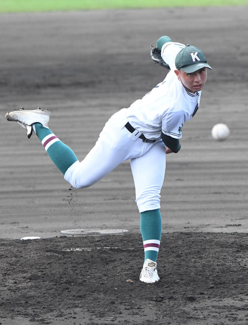 海南対龍谷大平安　　海南先発の三木（撮影・滝沢美穂子）