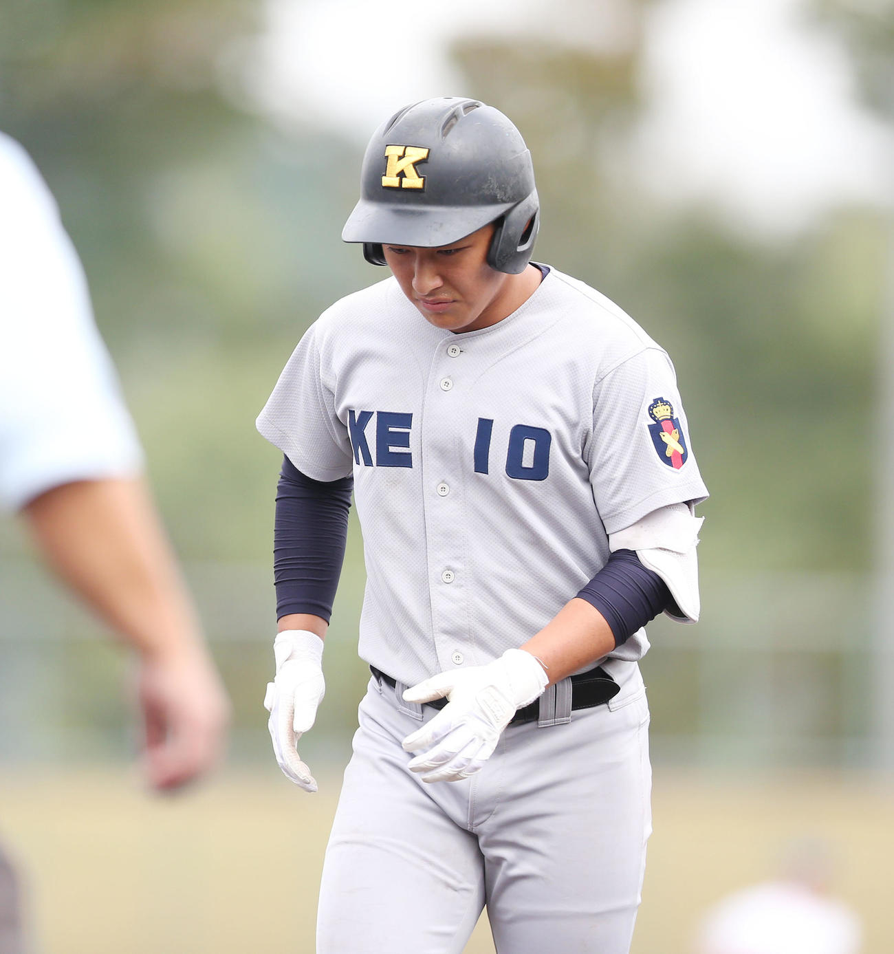 常磐大高対慶応　2回裏慶応1死、遊飛になり悔しさをにじます清原（撮影・宮地輝）