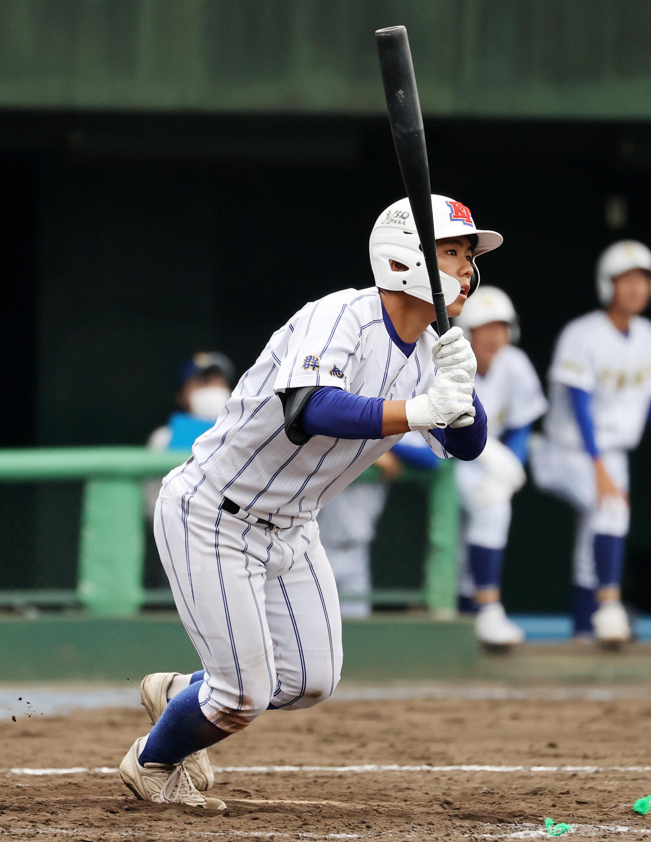 青藍泰斗対高崎健康大高崎　3回裏高崎健康大高崎無死二、三塁、堀江は右越え適時二塁打を放つ（撮影・鈴木正人）