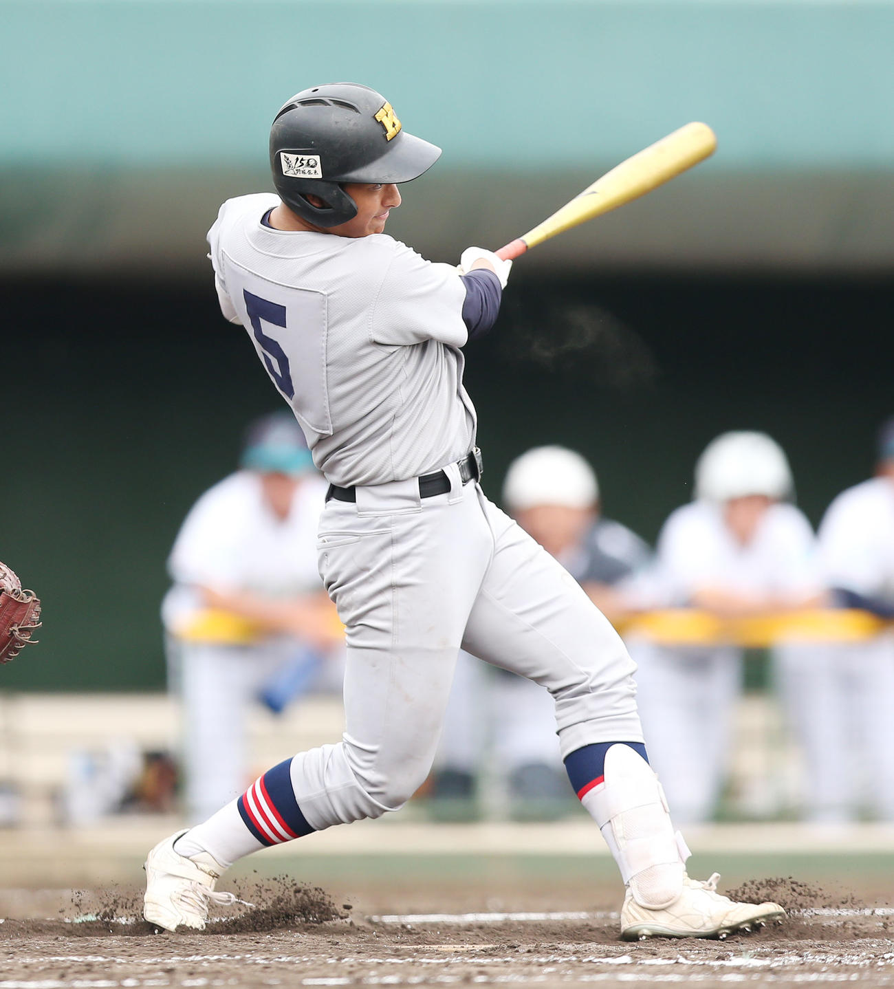 常磐大高対慶応　4回裏慶応1死一塁、2点本塁打を放つ清原（撮影・宮地輝）