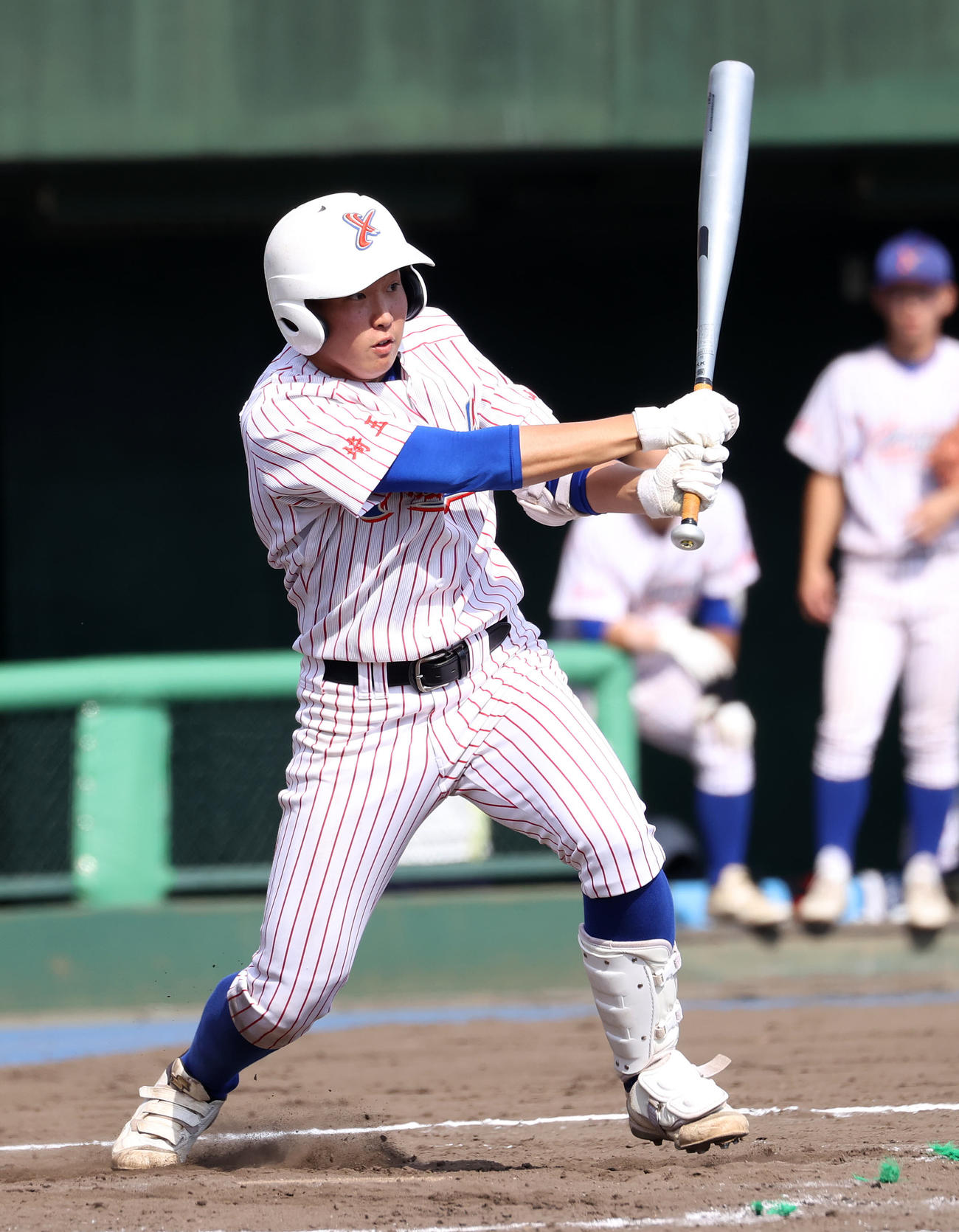 山村学園対土浦日大　8回表山村学園2死三塁、田中は右前適時打を放つ（撮影・鈴木正人）