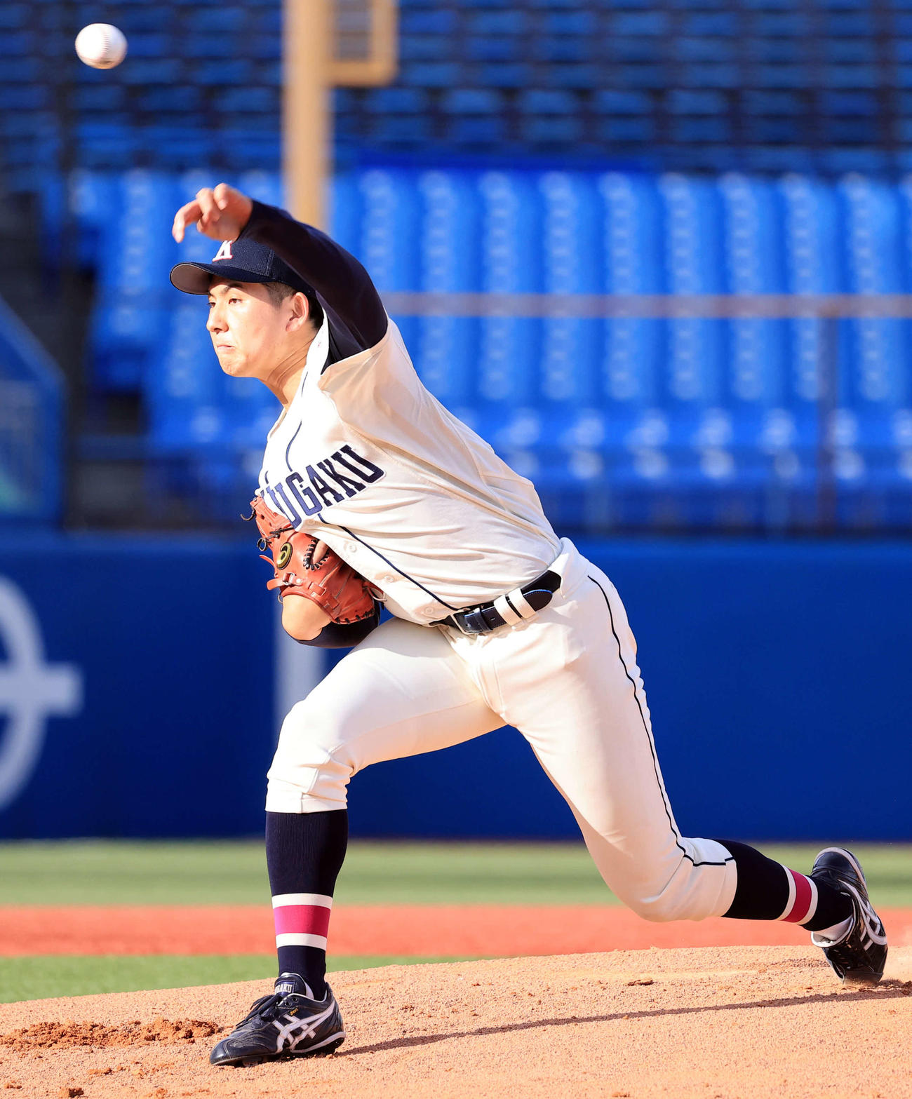 国学院大対明大　国学院大先発の武内（撮影・浅見桂子）