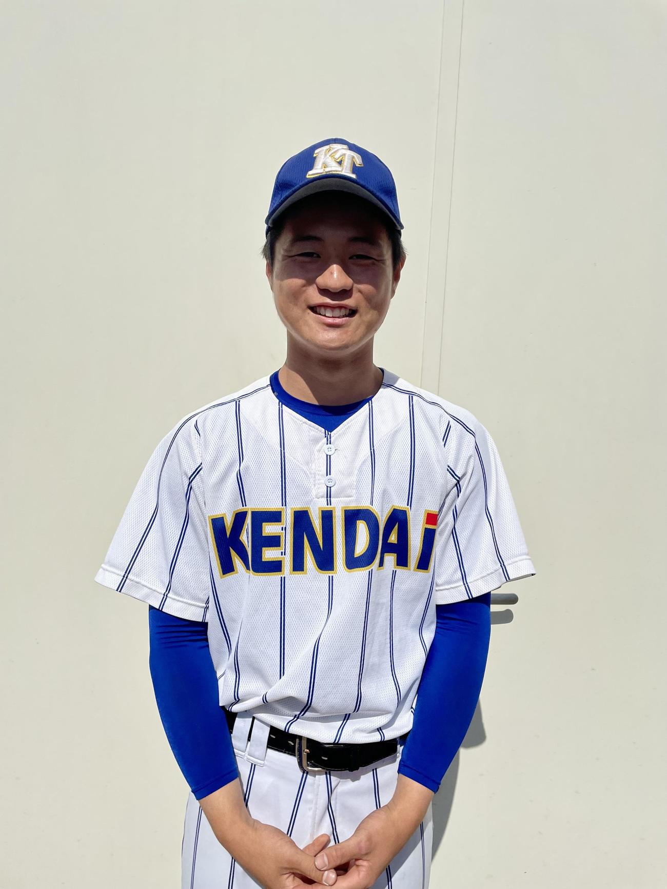 高崎健康福祉大高崎対文星芸大付　レギュラー定着を狙う高崎健康福祉大高崎・橋本（撮影・保坂恭子）