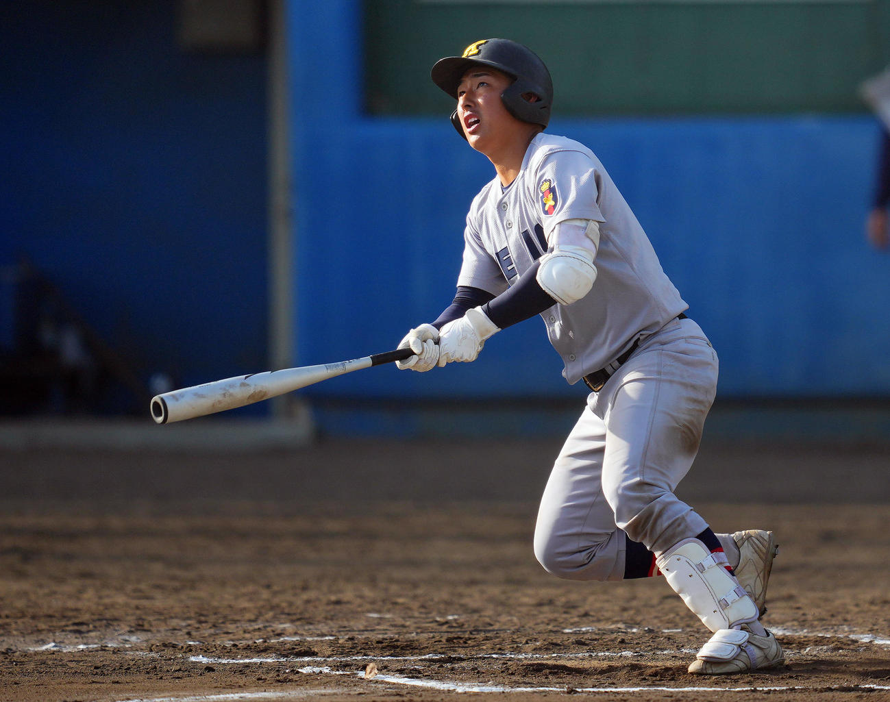 東海大相模との練習試合でソロ本塁打を放つ清原（撮影・垰建太）