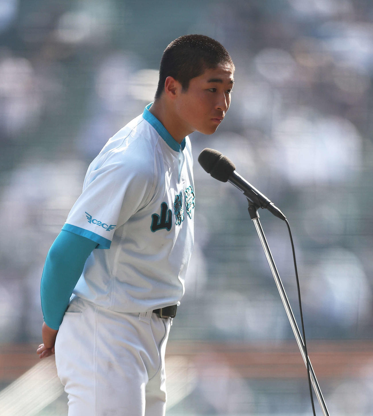 報徳学園対山梨学院　優勝インタビューに答える林（撮影・河田真司）