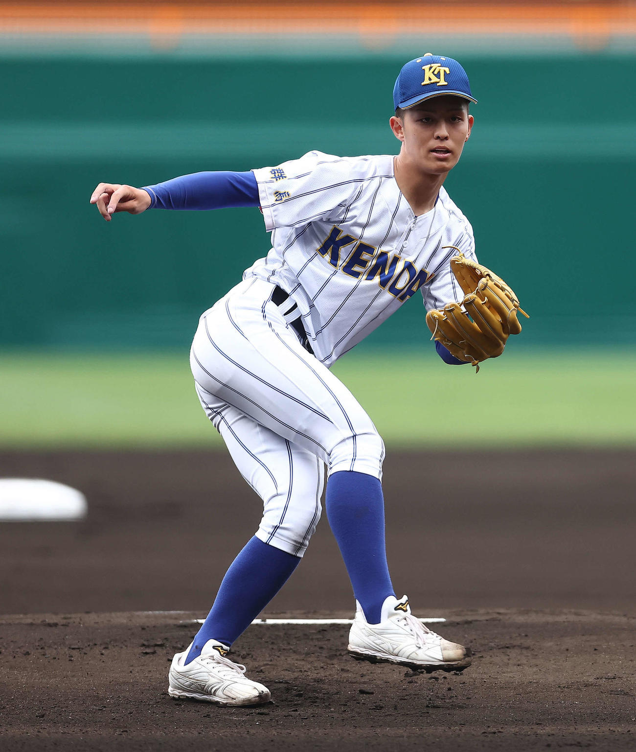 報徳学園対高崎健康福祉大高崎　先発で力投する高崎健康福祉大高崎・小玉（撮影・河田真司）