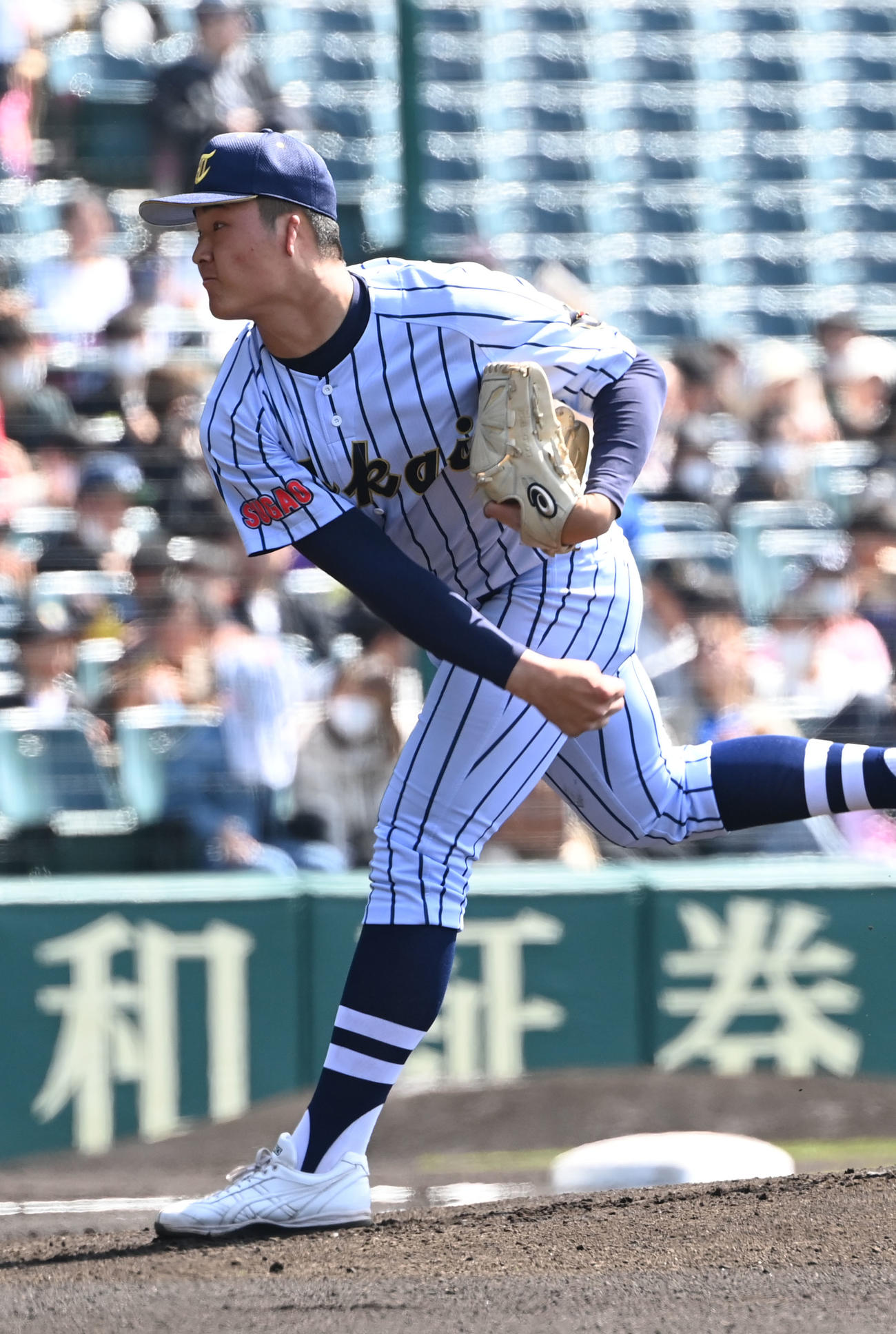 沖縄尚学対東海大菅生　先発する東海大菅生・日当（撮影・和賀正仁）