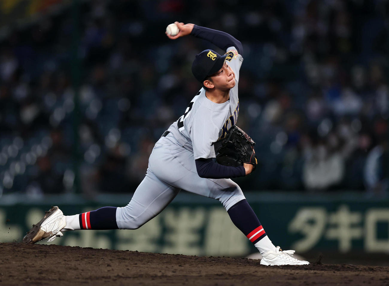 仙台育英対報徳学園　仙台育英4番手の田中（撮影・前田充）