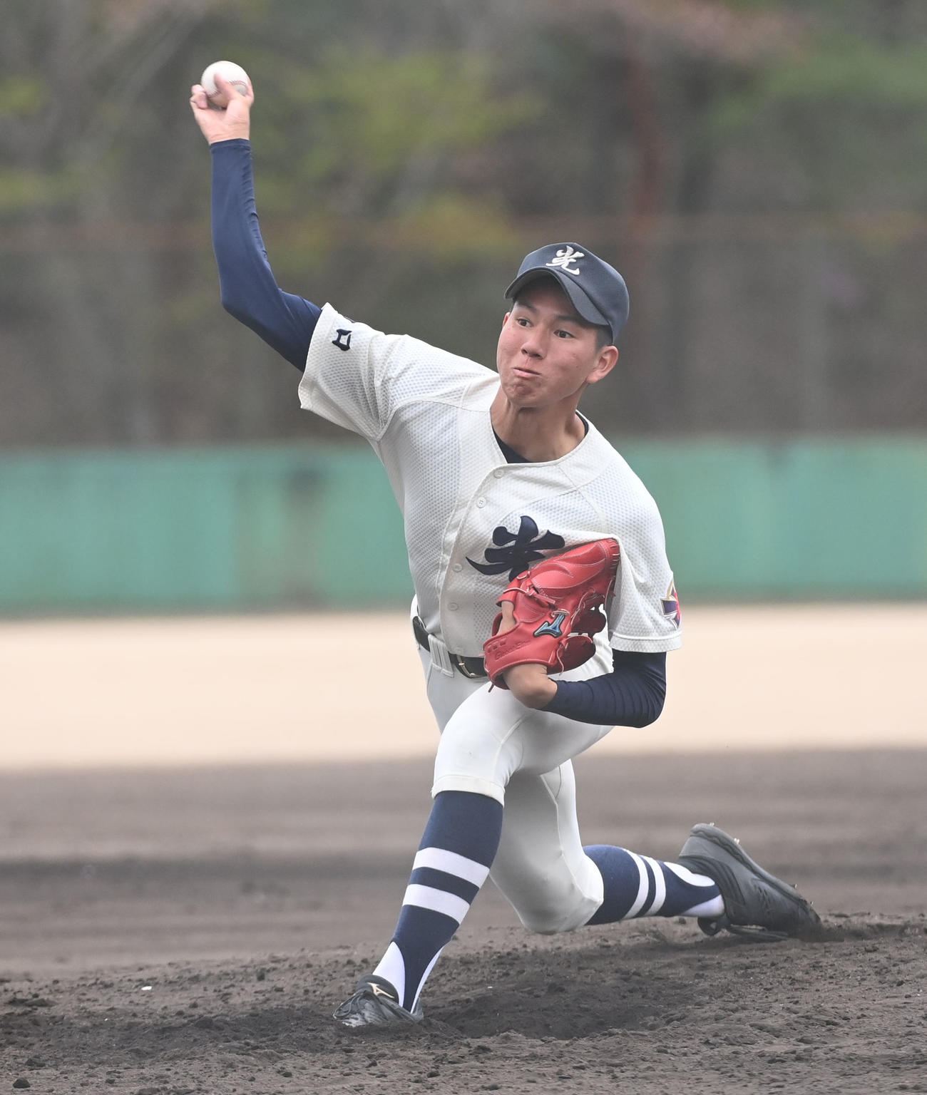 紅白戦に登板した光・升田早人（撮影・前岡正明）