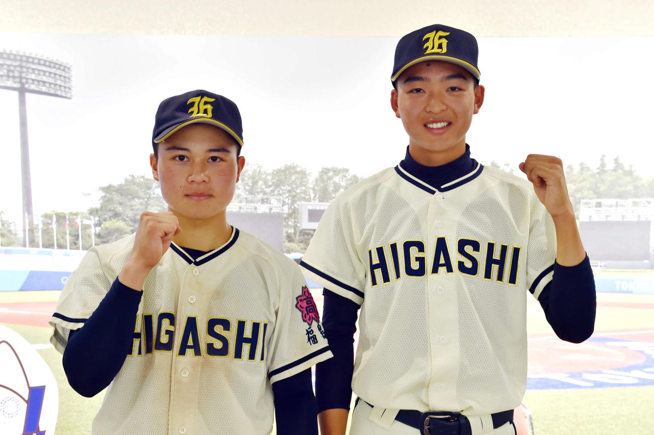 県大会出場と決勝進出に貢献した福島東・原（左）と今野晃