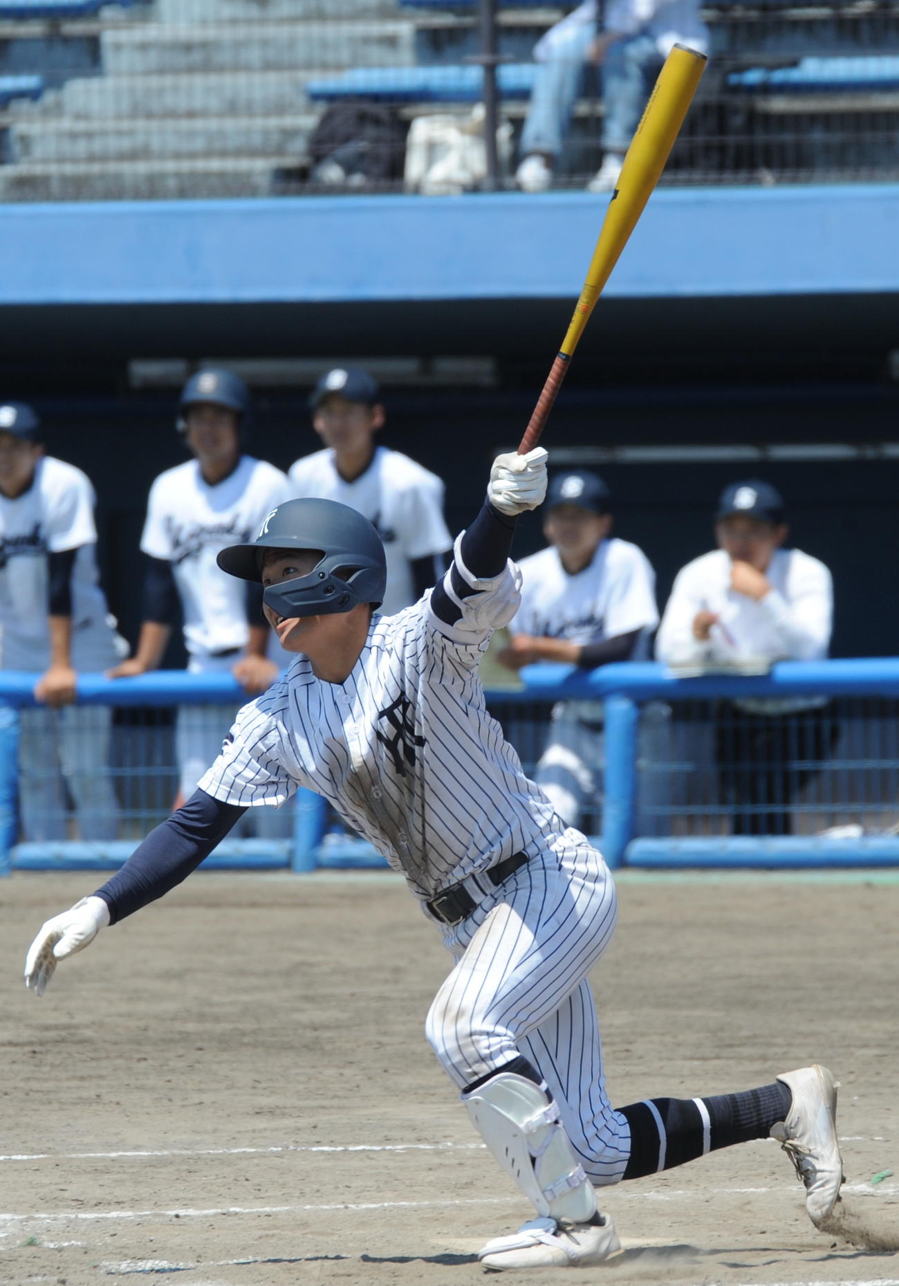 4回2死二塁から左前適時二塁打を放つ常葉大菊川・岩崎