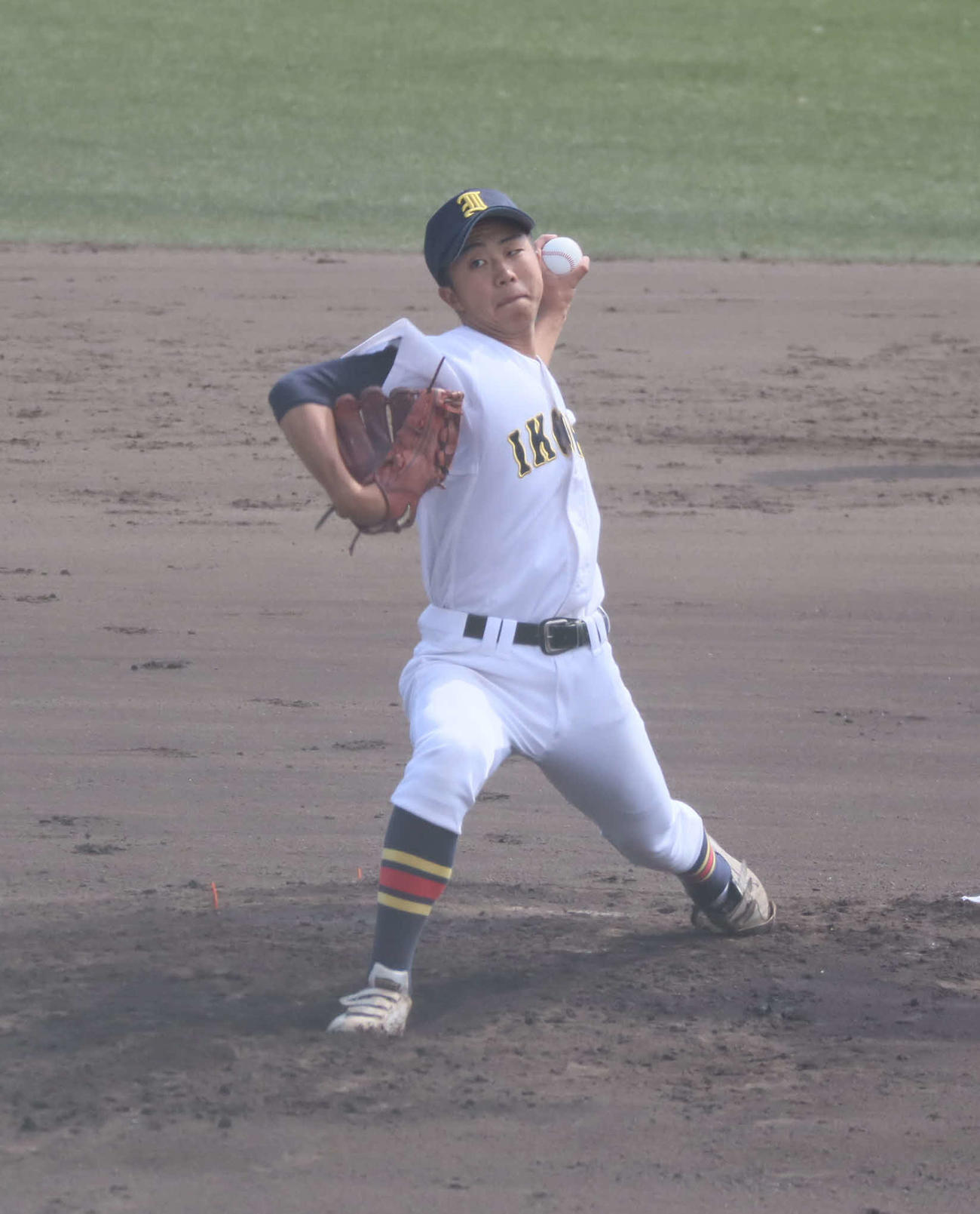 先発した生駒・内海大和投手