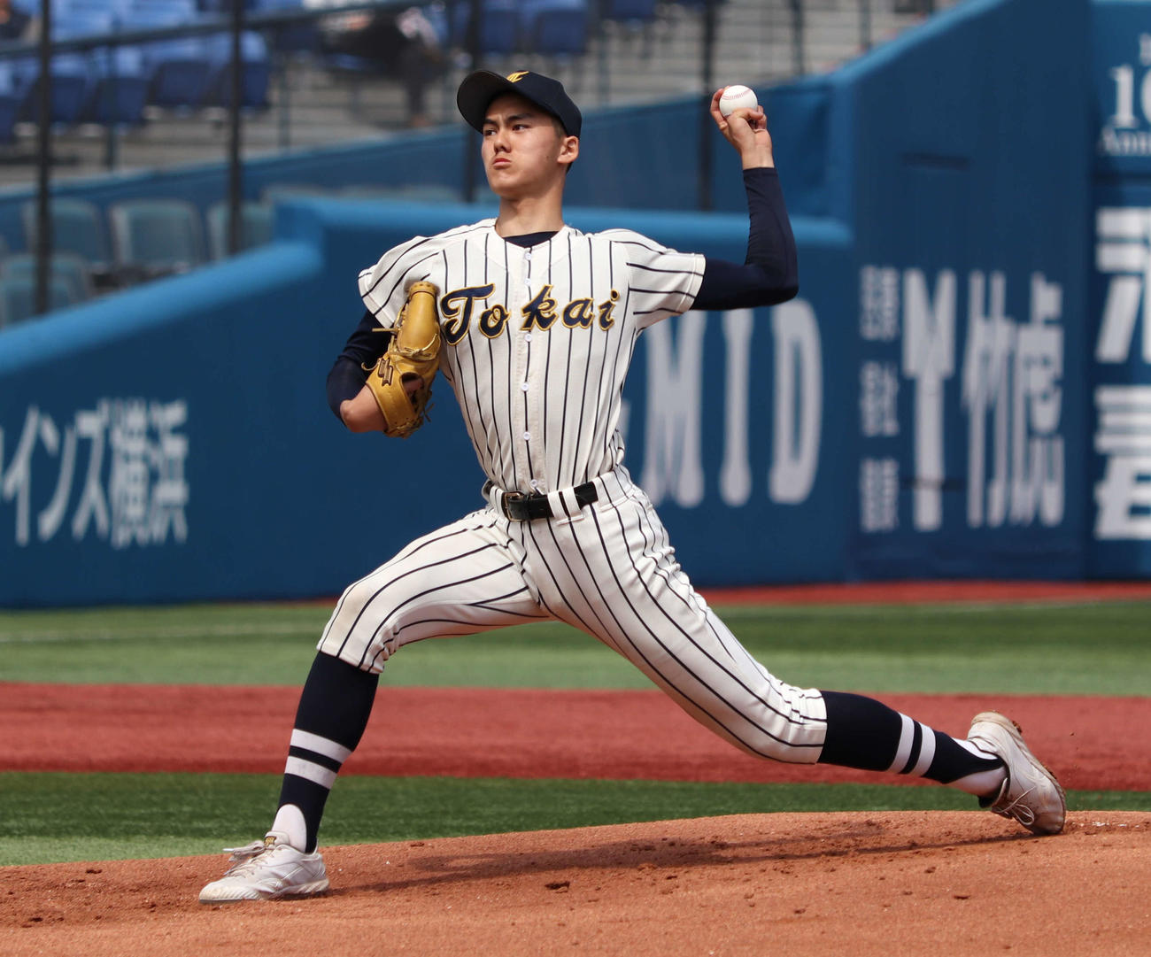 横浜隼人対東海大相模　東海大相模先発の藤田（撮影・佐瀬百合子）