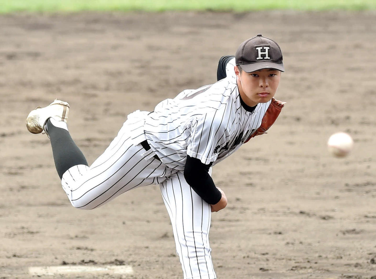 1失点完投した花輪・山本