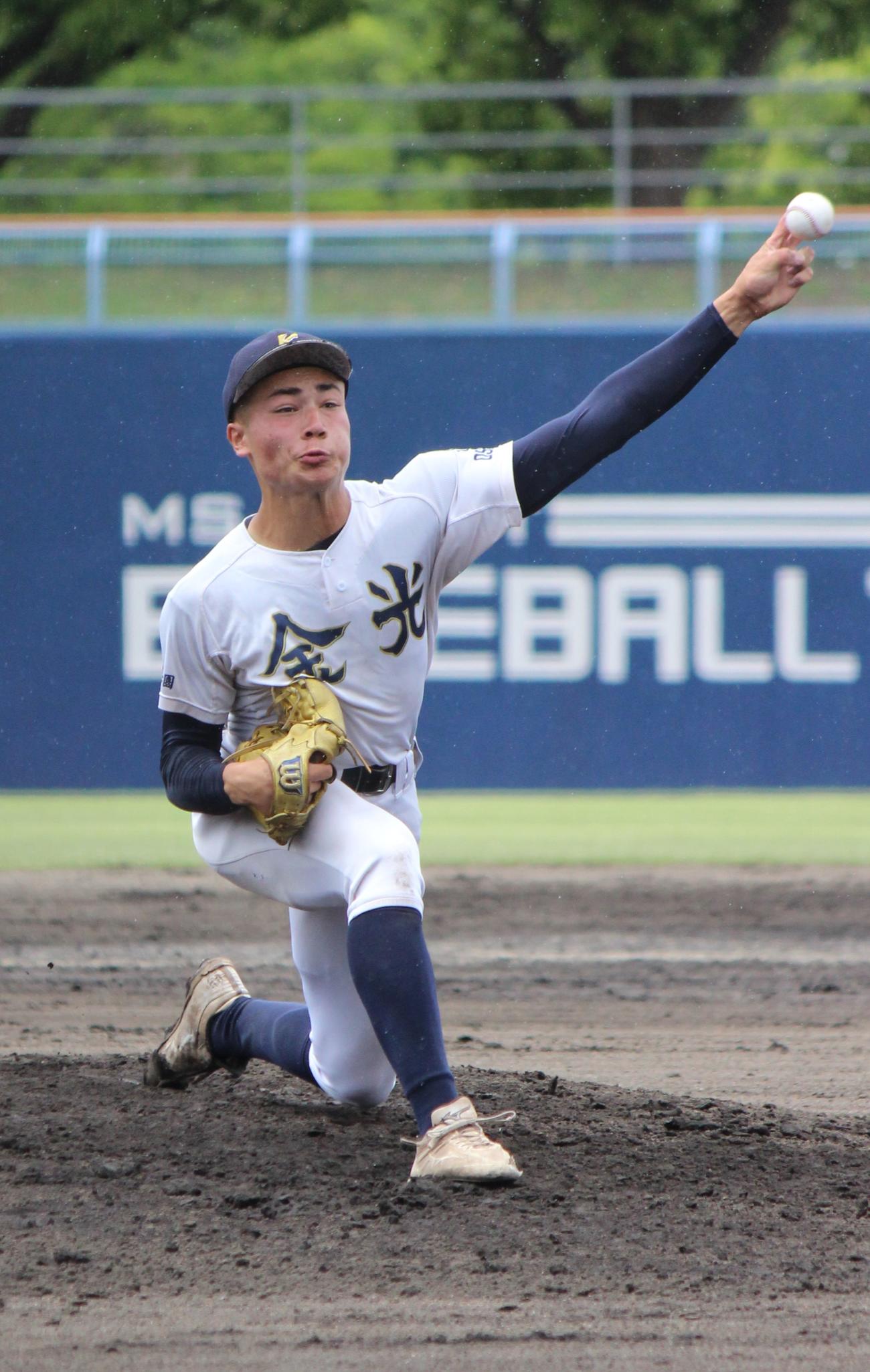 準々決勝で完封した金光大阪・キャリー（撮影・柏原誠）