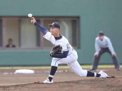 作新学院対相洋　力投する相洋先発の大谷（撮影・宮地輝）