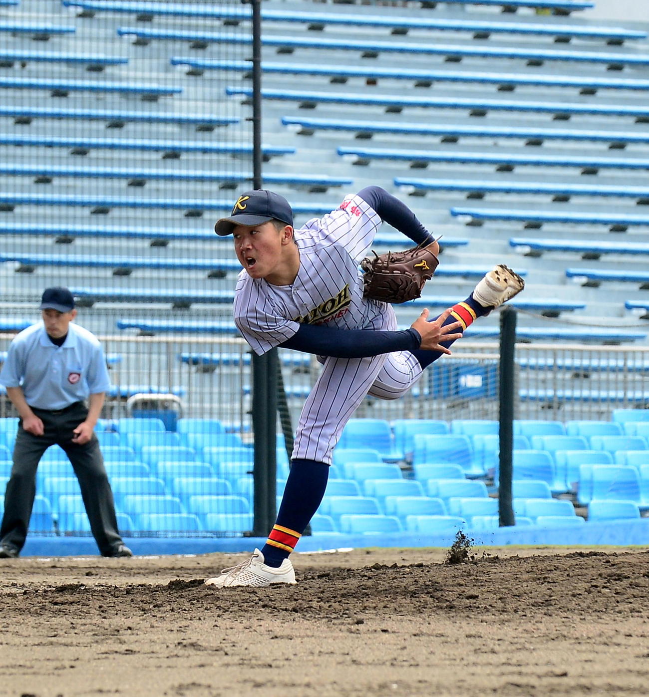 3回3安打無失点と好救援した加藤学園・小沢