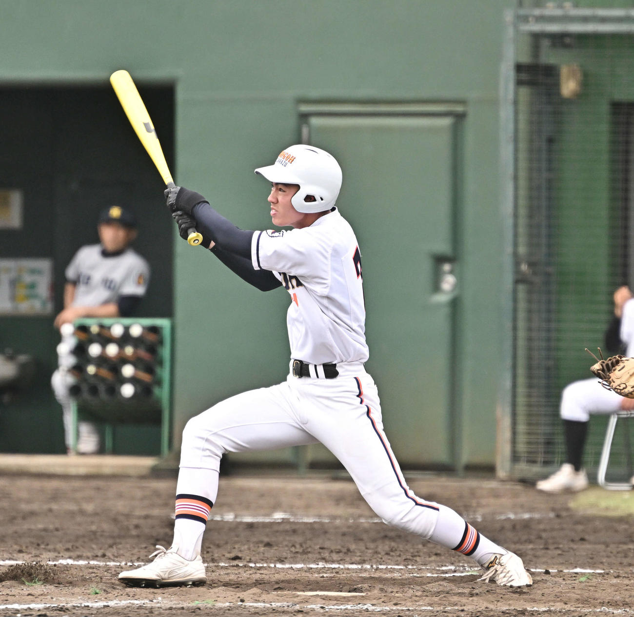 木更津総合対慶応　5回表木更津総合無死、水野は先制のソロ本塁打を放つ（撮影・滝沢徹郎）