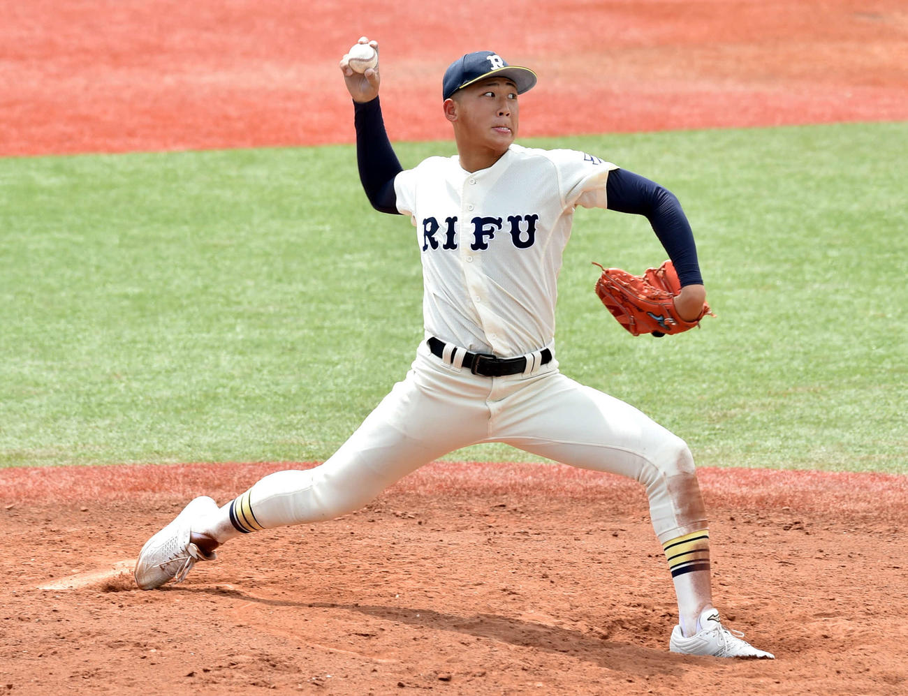 利府対石巻　4安打完封した利府・曽我（撮影・相沢孔志）
