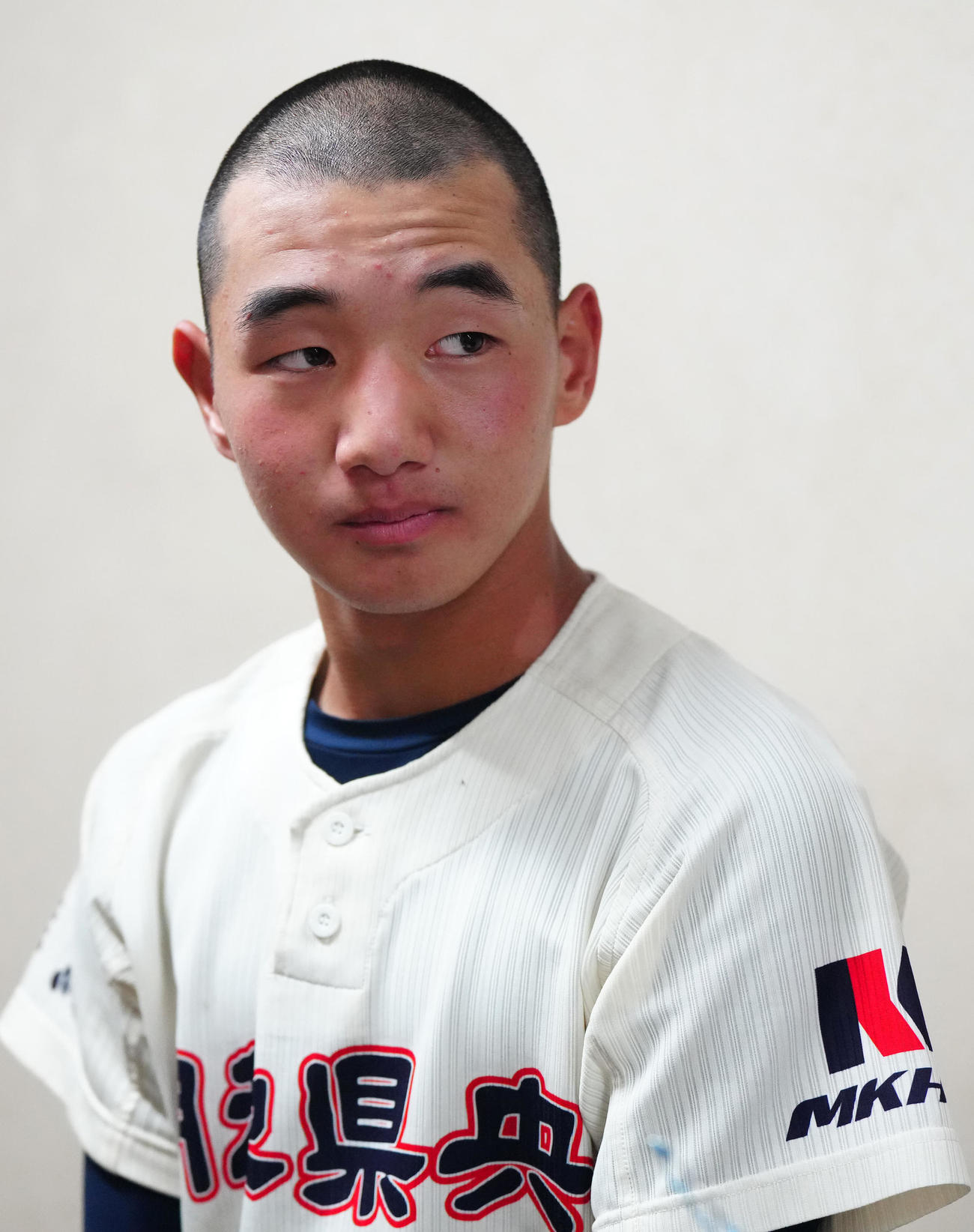 明和県央対常総学院　試合後、取材に応じる明和県央先発の小路（撮影・江口和貴）