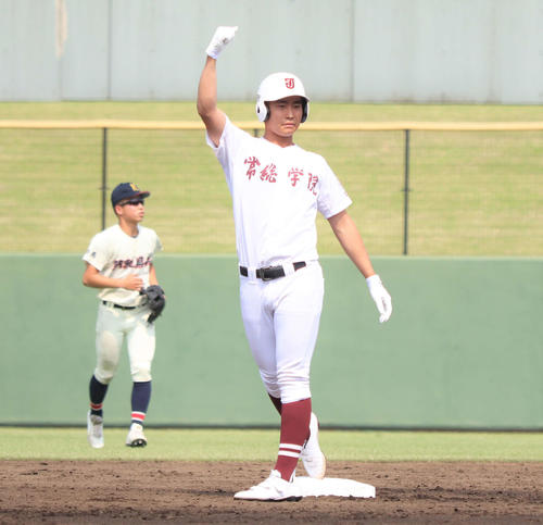 常総学院ベスト4 エース諸星蒼空は5回まで完全投球 島田監督