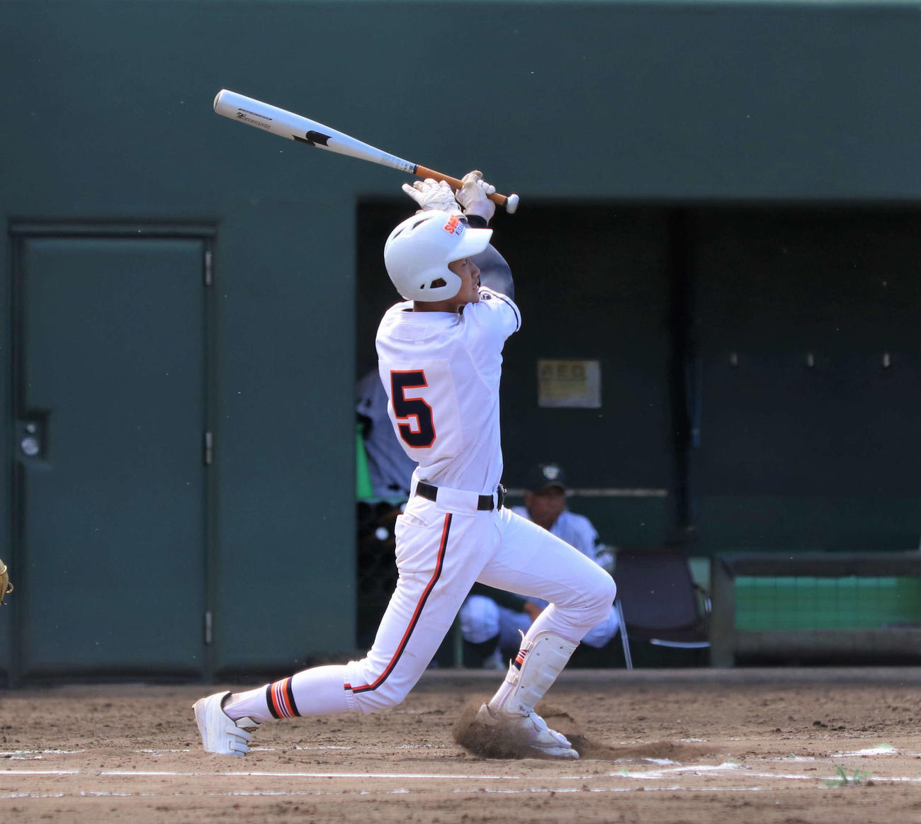 木更津総合対昌平　6回表木更津総合1死三塁、庄村が左越えに2点本塁打を放（撮影・黒須亮）