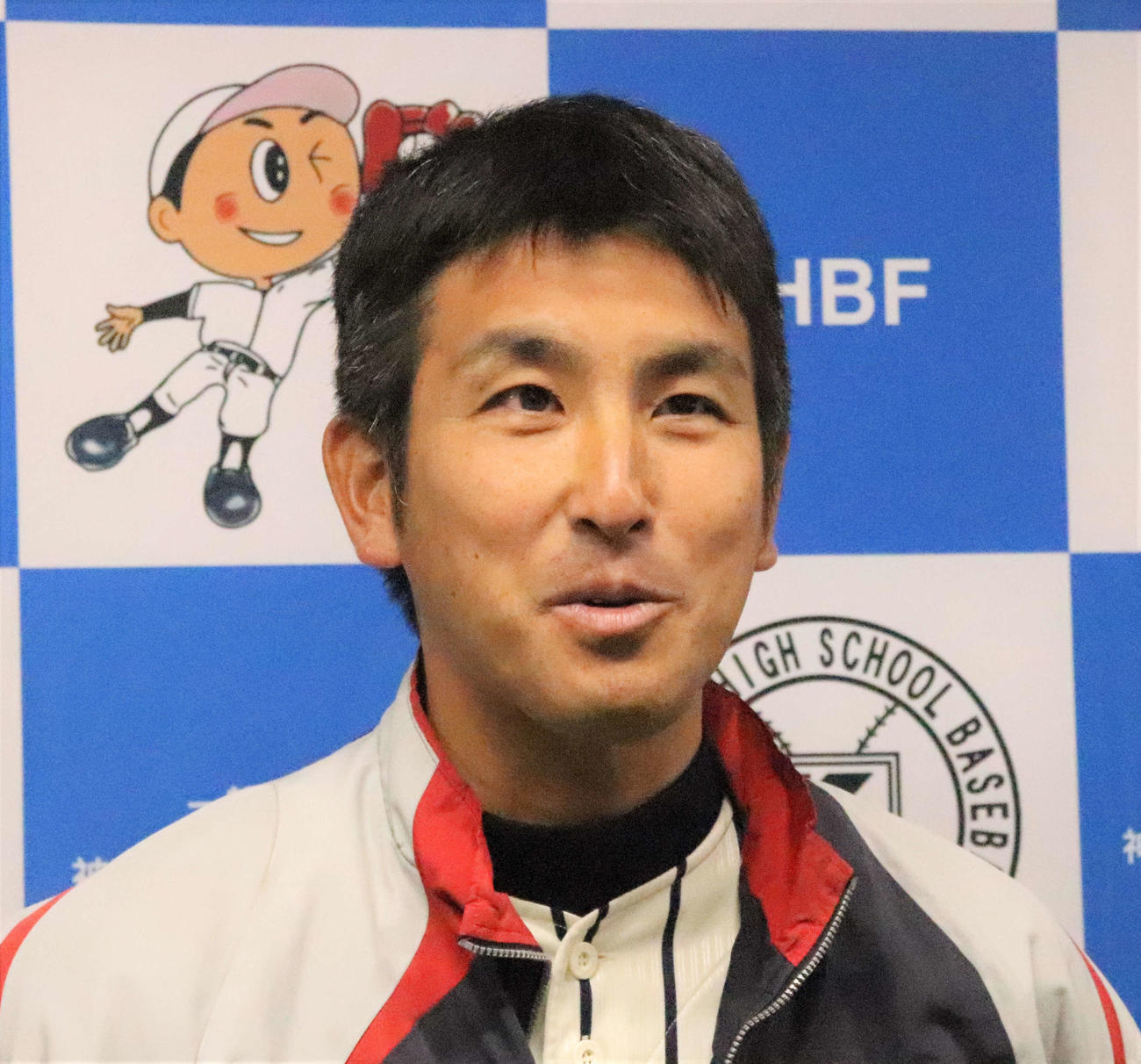 帝京対高崎健康福祉大　高崎健康福祉大高崎に敗れ取材に応じる帝京・金田監督（撮影・黒須亮）