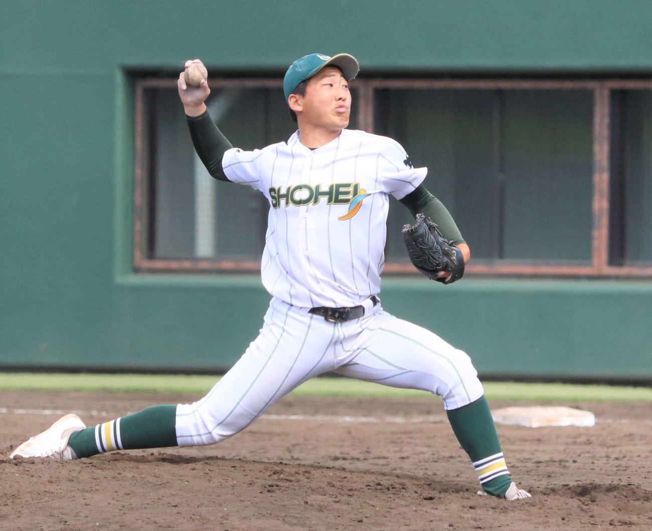 木更津総合対昌平　昌平4番手の青沼（撮影・村山玄）