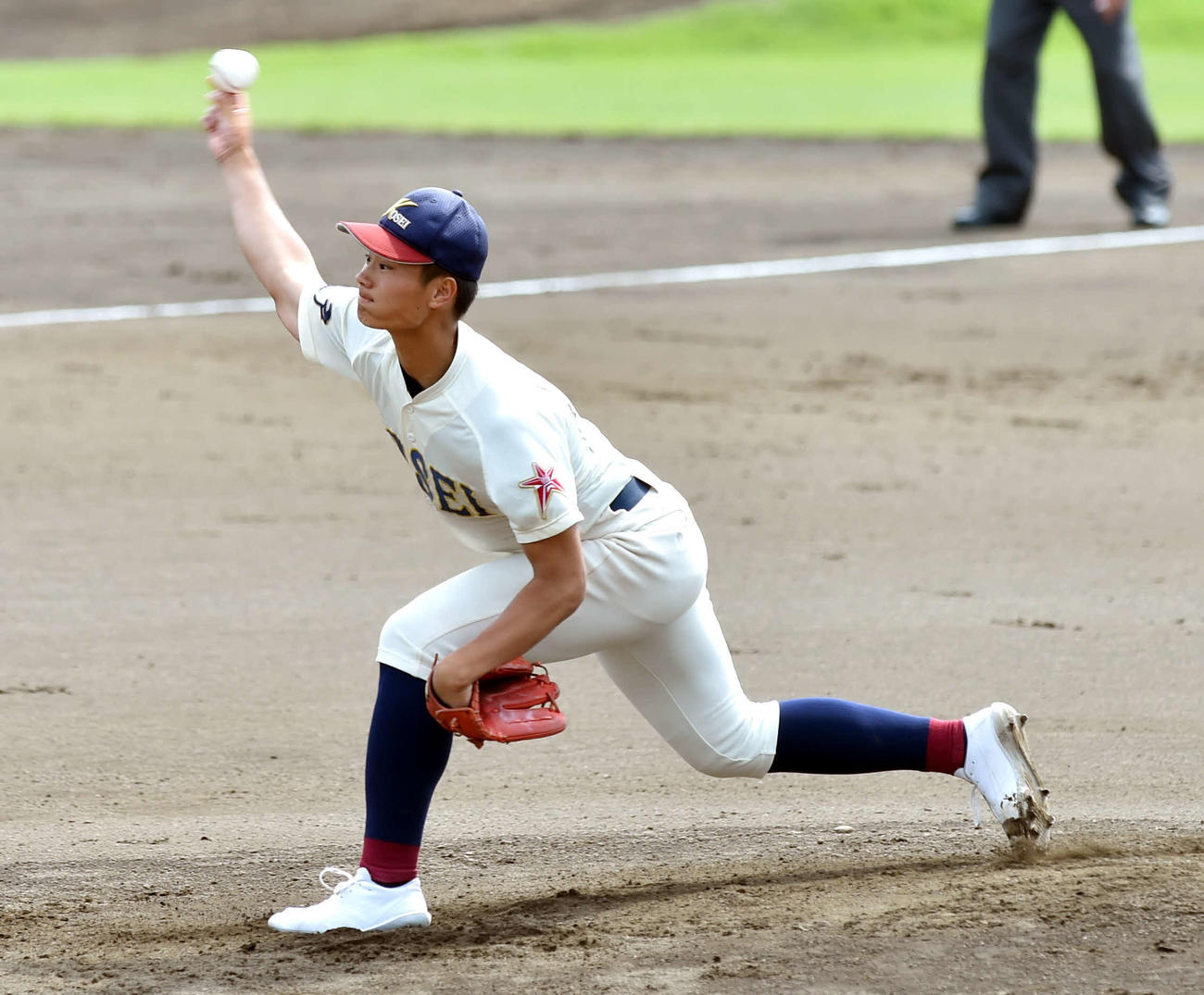 八戸学院光星対仙台一　4回を無失点に抑えた八戸学院光星・池田（撮影・相沢孔志）