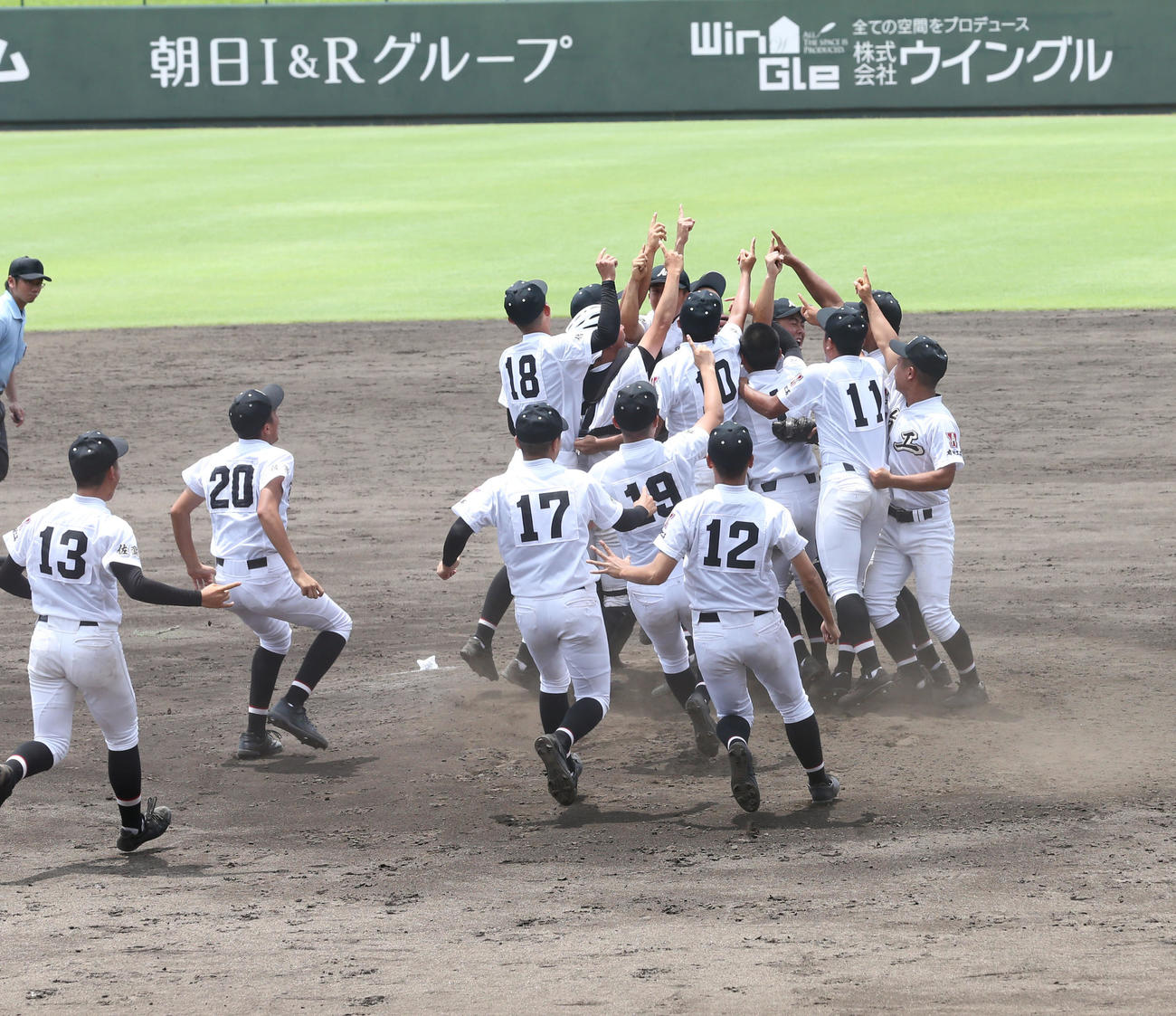 22年夏の佐賀大会を制した有田工ナイン