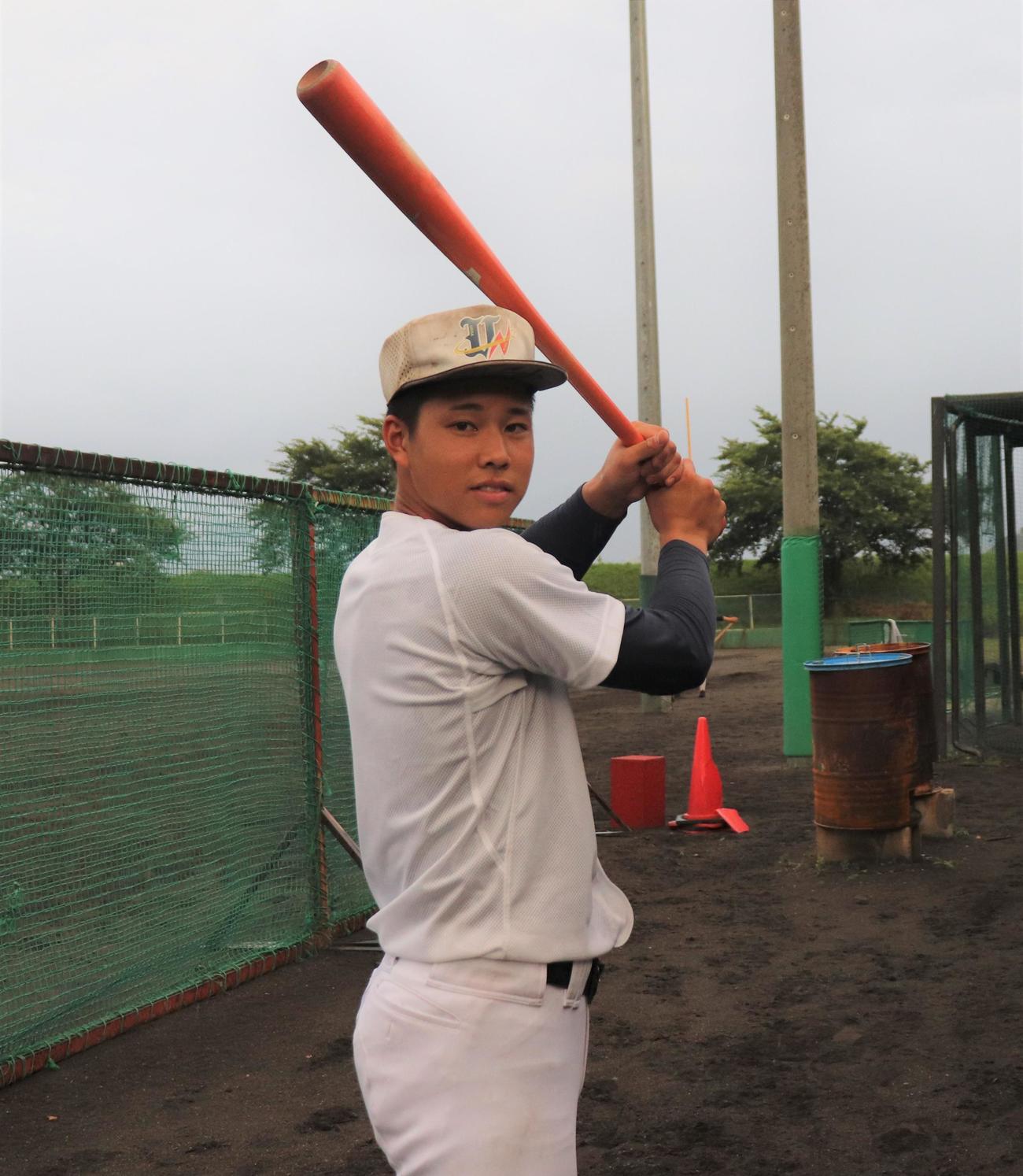 夏の大会へ向けて意気込みを語った上田西・横山（撮影・星夏穂）