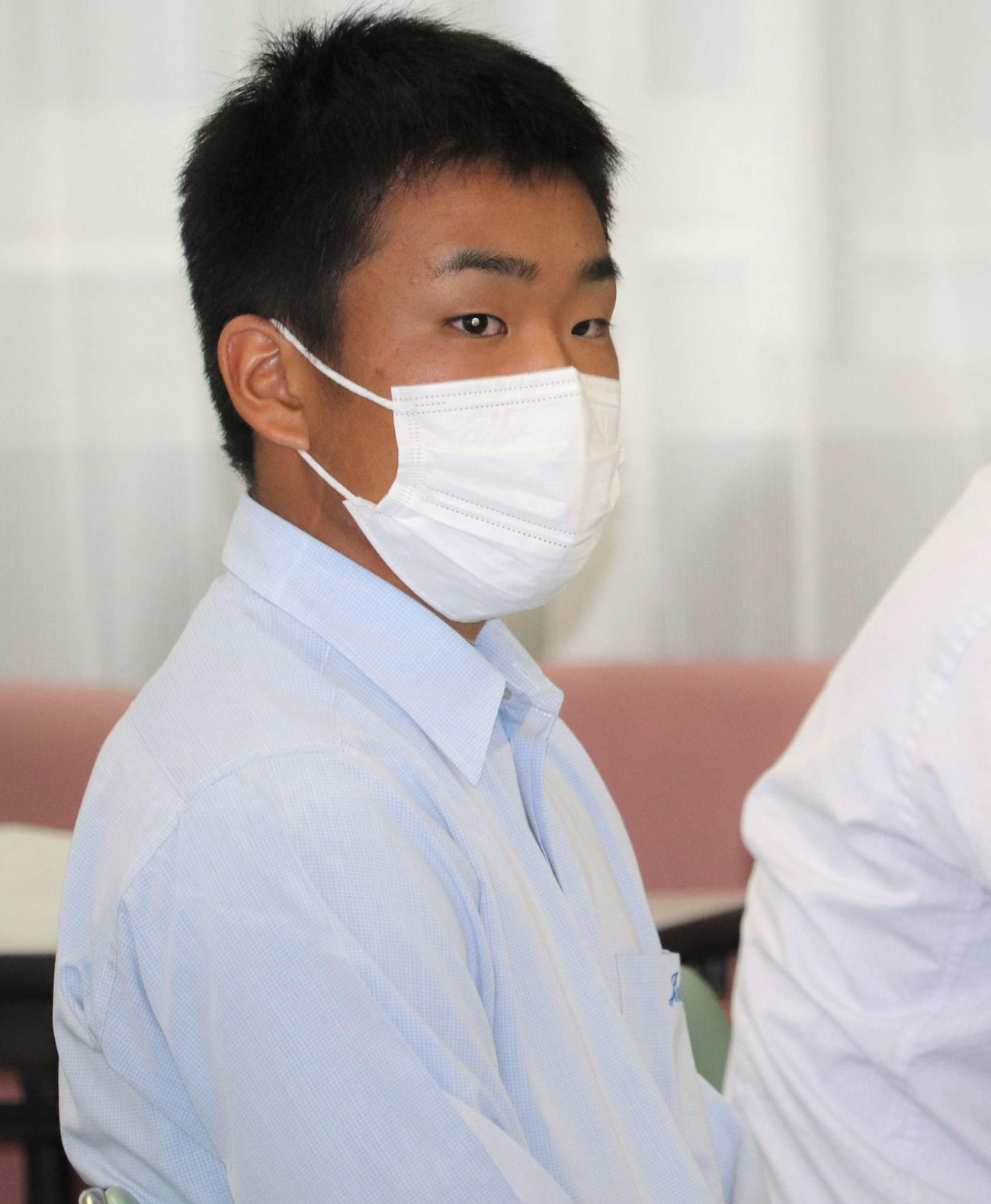 組み合わせ抽選会に出席した城東の主将・森本凱斗捕手（3年）（撮影・中島麗）