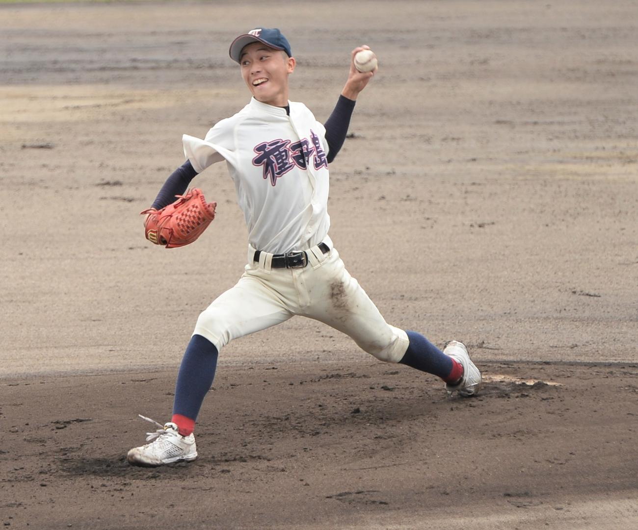 加治木対種子島　先発した種子島・沖田（撮影・佐藤究）