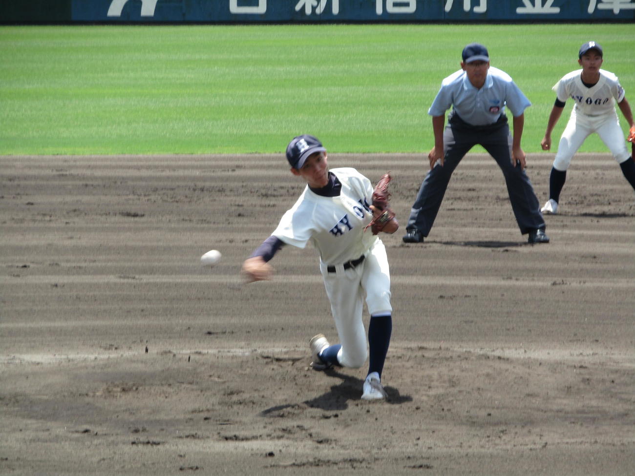力投する兵庫・竹中健之介投手（撮影・高垣誠）