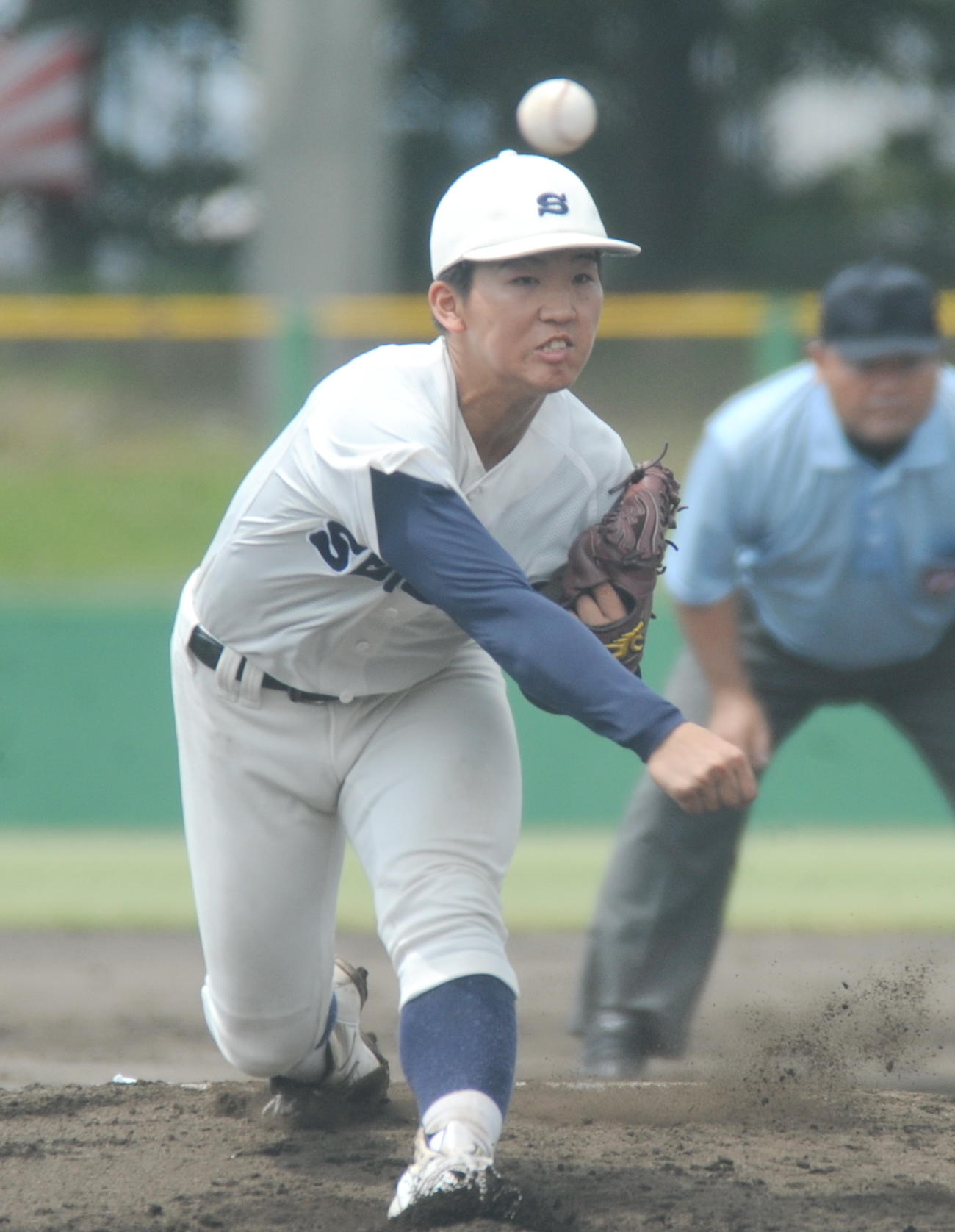 6回5安打1失点と好投した静岡商・太田　