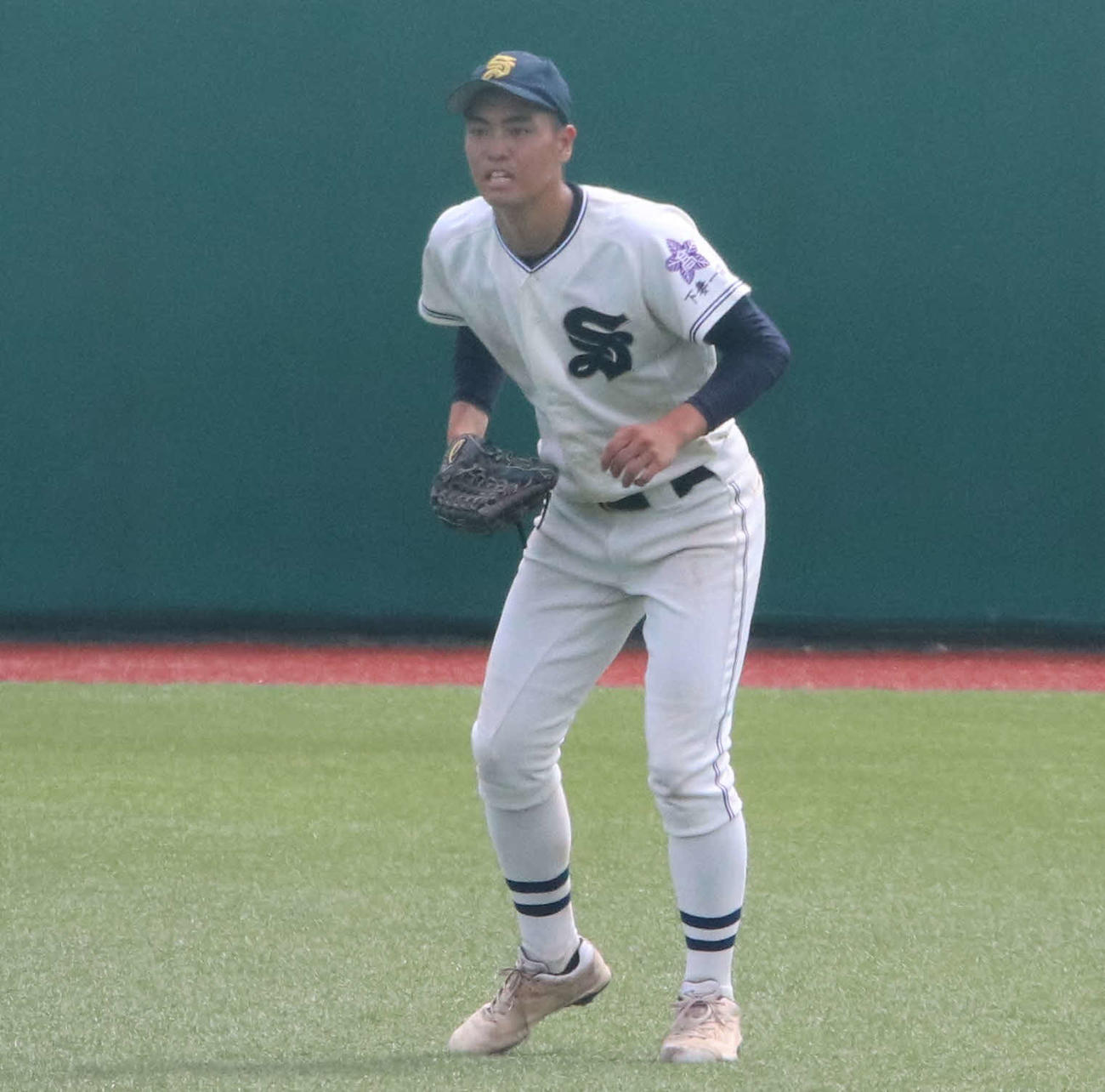 下妻一対大子清流　5回、右翼の守備に就く下妻一・堀越（撮影・村山玄）