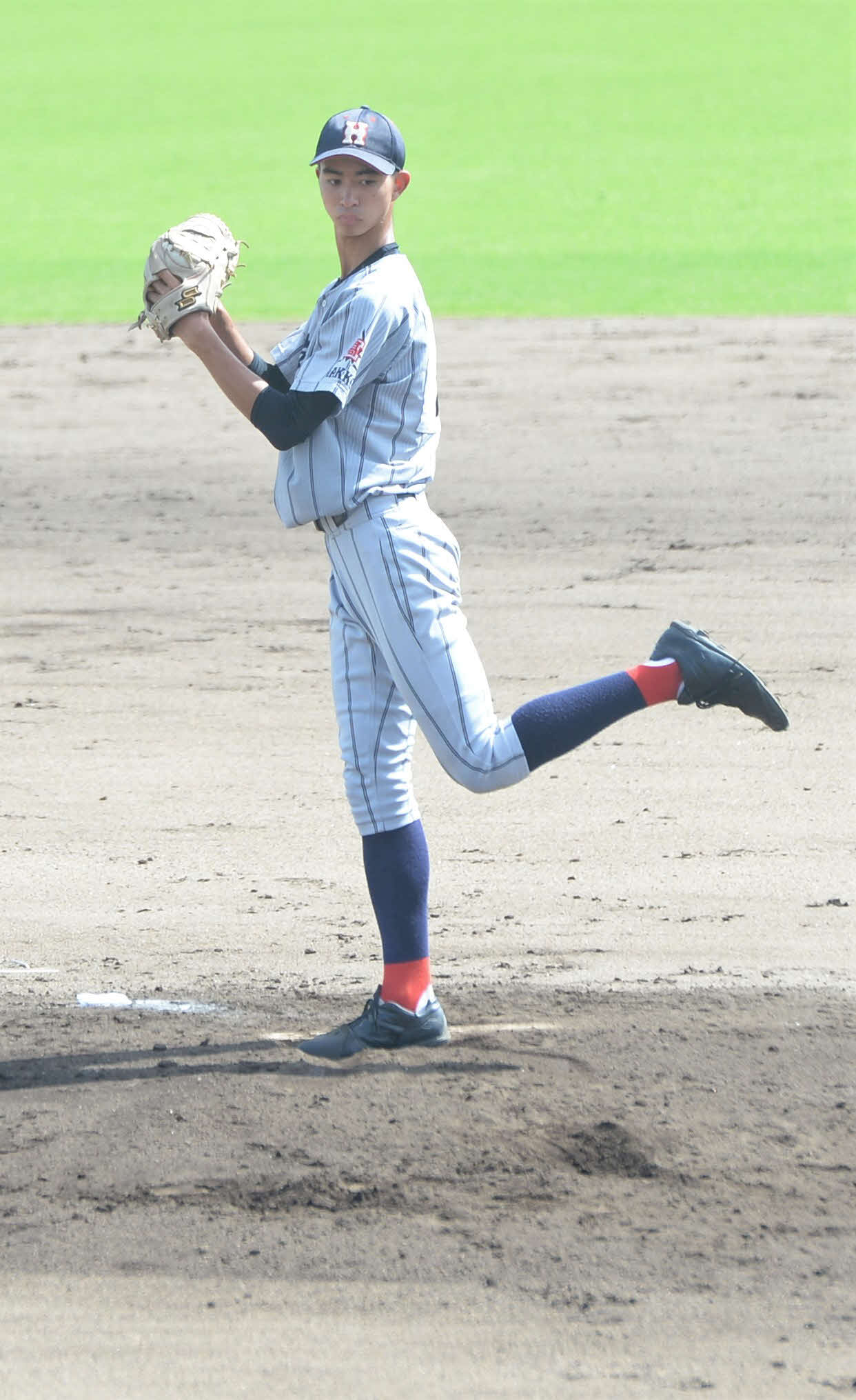 博多工対糸島　先発した博多工・大野（撮影・佐藤究）