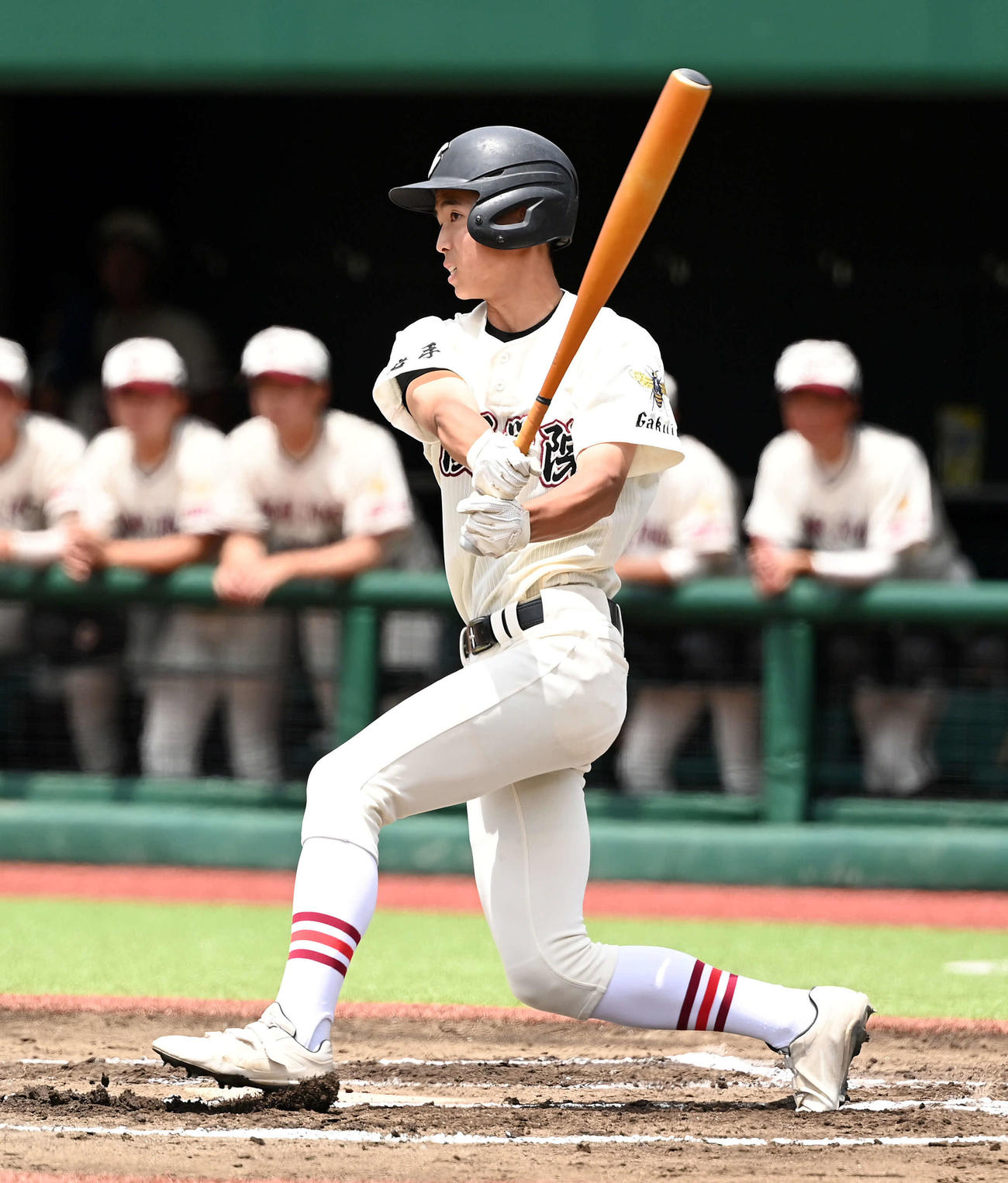 一関学院対盛岡中央　1回表一関学院1死一、二塁、先制の適時打を放つ梅田（撮影・たえ見朱実）