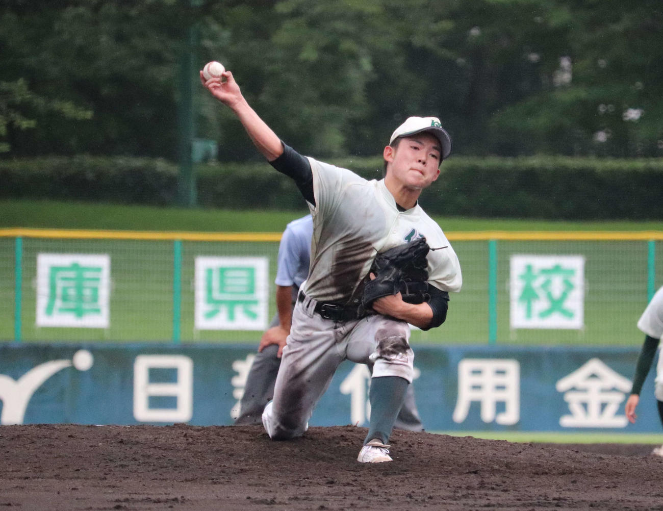 兵庫大会　川西緑台対須磨学園　川西緑台の先発高橋昂誠が完封（撮影・松野奈音）