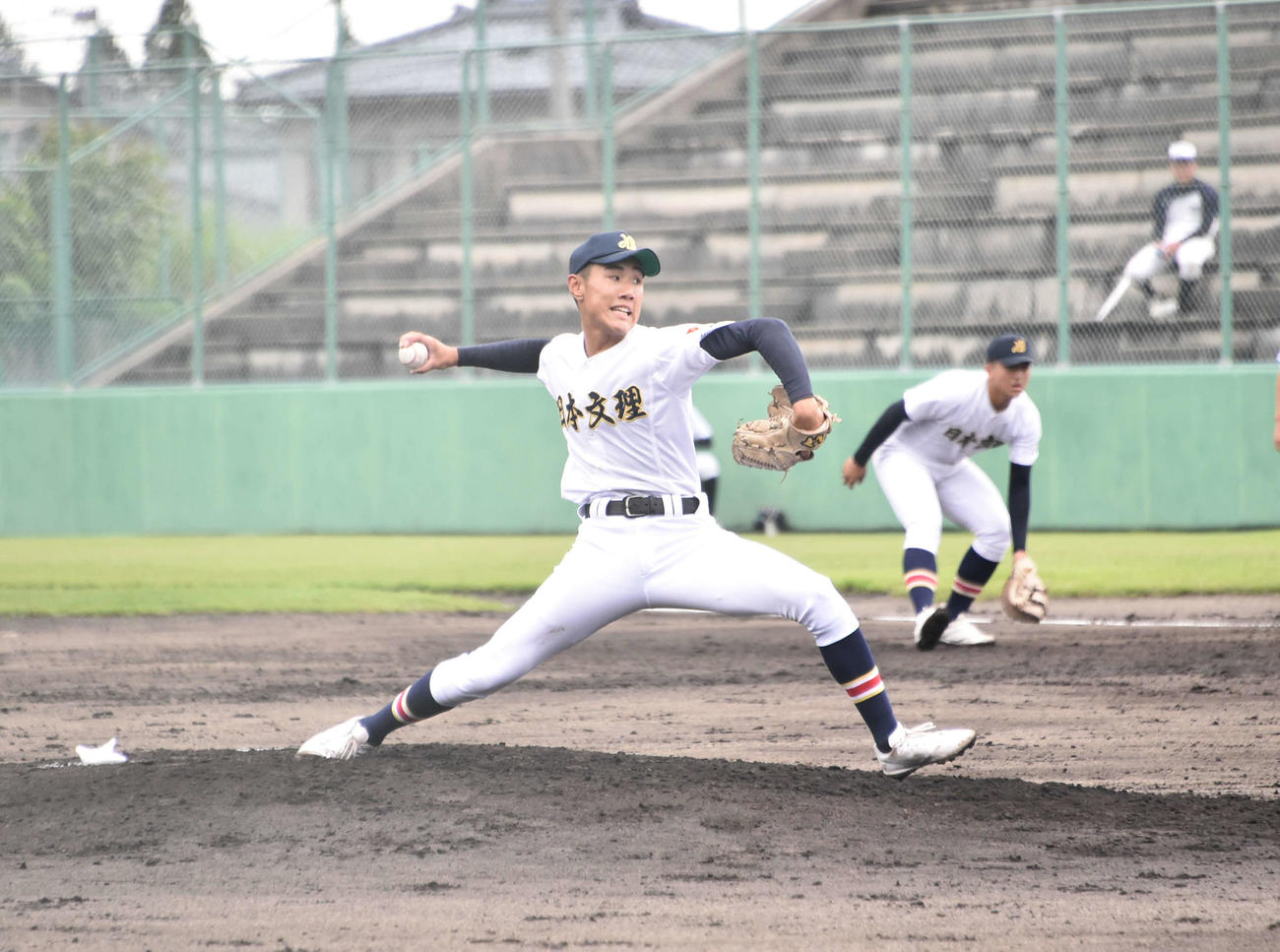 長岡商対日本文理　日本文理の先発・丸山は5回を3安打無失点の好投