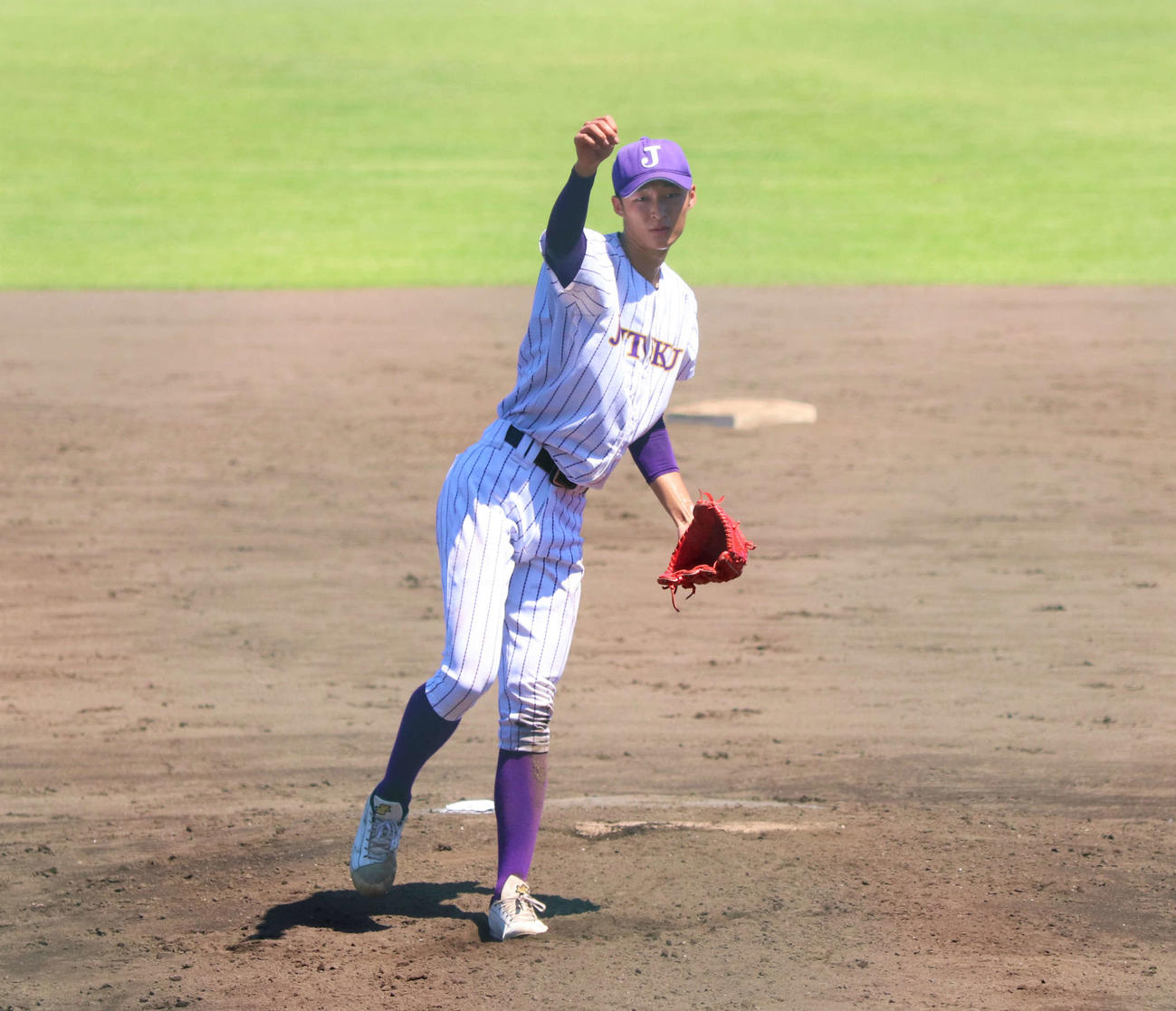 渋川青翠対樹徳　先発し力投する樹徳・清水麻成投手（撮影・黒須亮）